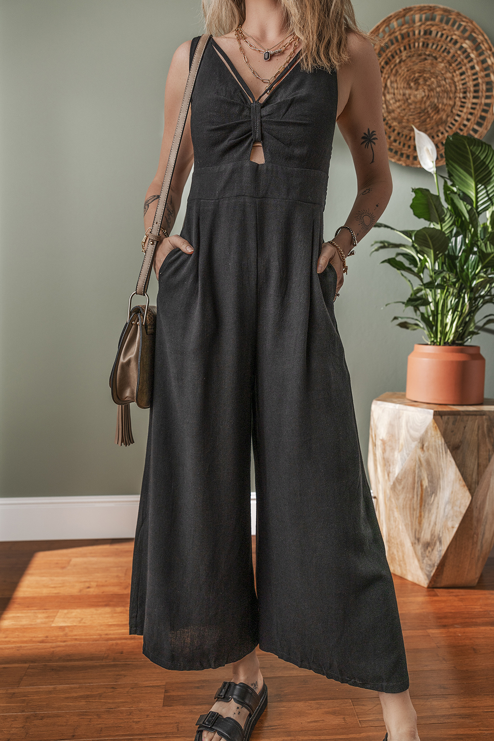 Trendy Wide Leg Jumpsuit for Women - Flattering Fit with Smocked Back and V Neck - Detail View 3 Trendy Wide Leg Jumpsuit for Women - Flattering Fit with Smocked Back and V Neck - Detail View 3