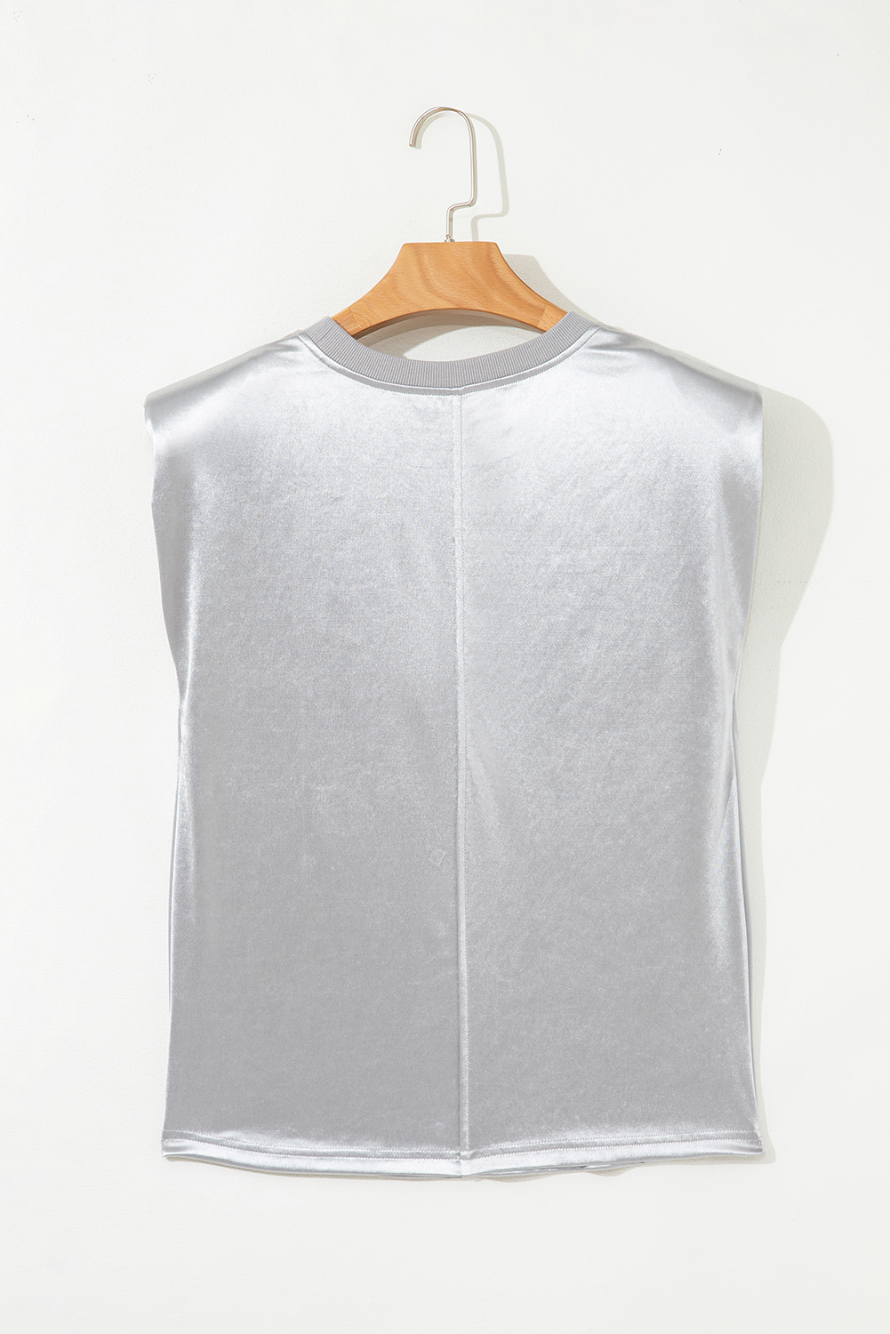 Women's Tank Top, Silvery Metallic, Crew Neck, Shift Silhouette, Casual, Sleeveless, Shimmering Finish, Summer Fashion, Daily Wear, Comfortable Fit, Solid Color, Versatile Style, Easy to Wear, Tops, Tank Tops - Detail View 4 Women's Tank Top, Silvery Metallic, Crew Neck, Shift Silhouette, Casual, Sleeveless, Shimmering Finish, Summer Fashion, Daily Wear, Comfortable Fit, Solid Color, Versatile Style, Easy to Wear, Tops, Tank Tops - Detail View 4