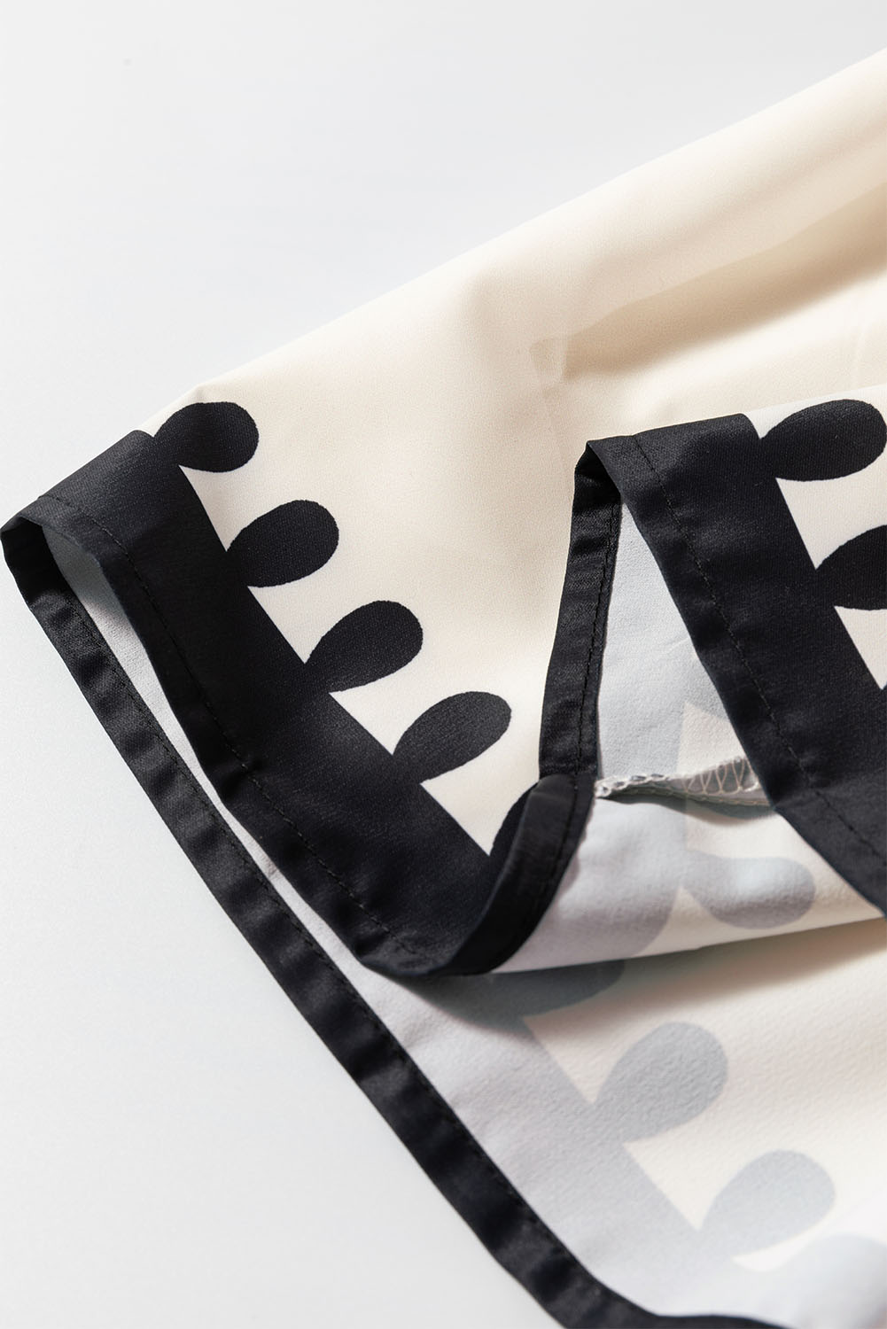 Stylish Short Sleeve Mini Dress - Perfect for Summer Vacations and Daily Wear - Detail View 11 Stylish Short Sleeve Mini Dress - Perfect for Summer Vacations and Daily Wear - Detail View 11