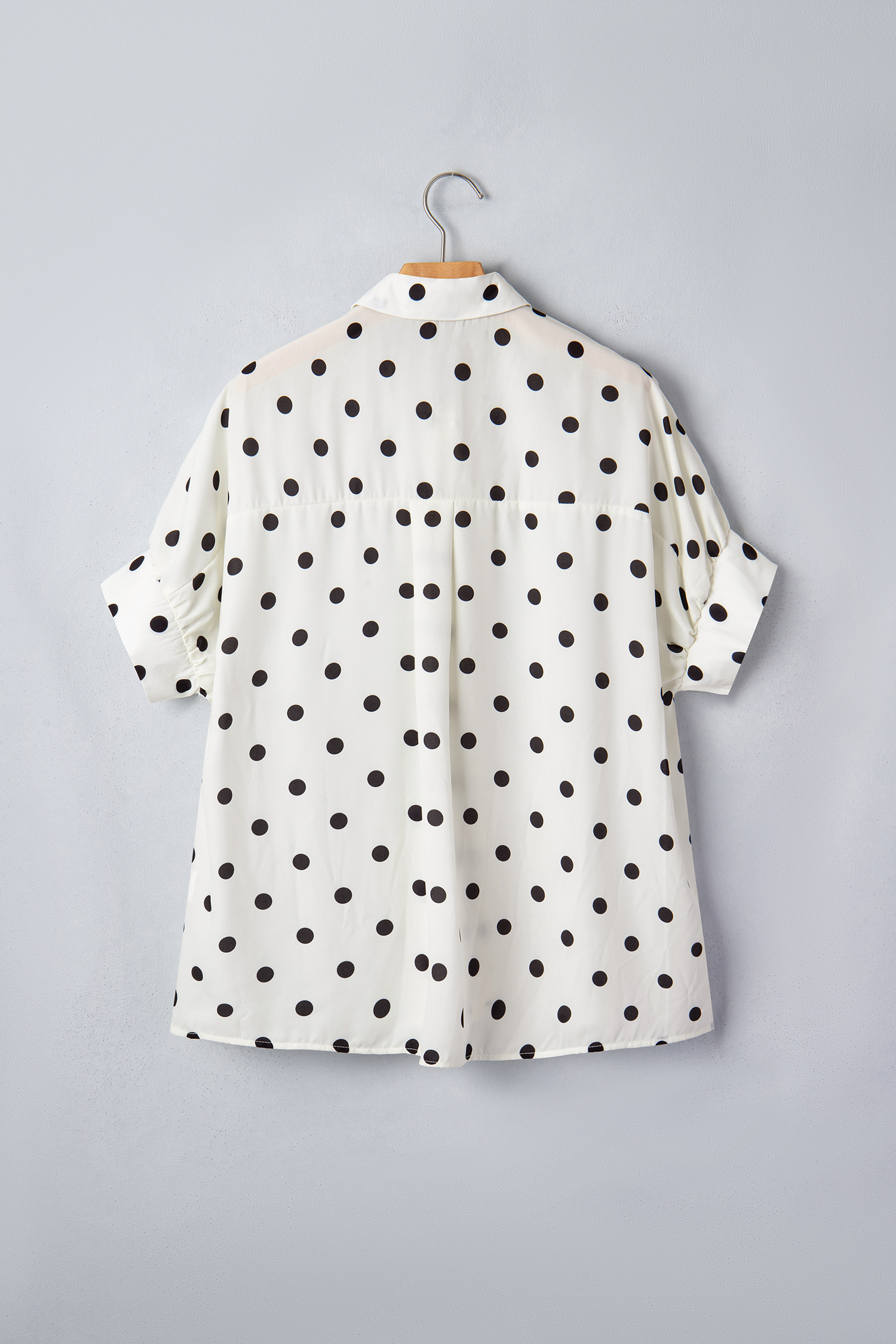 Beige Polka Dot Blouse – Loose Shift Shirt for Daily Wear - Detail View 8 Beige Polka Dot Blouse – Loose Shift Shirt for Daily Wear - Detail View 8