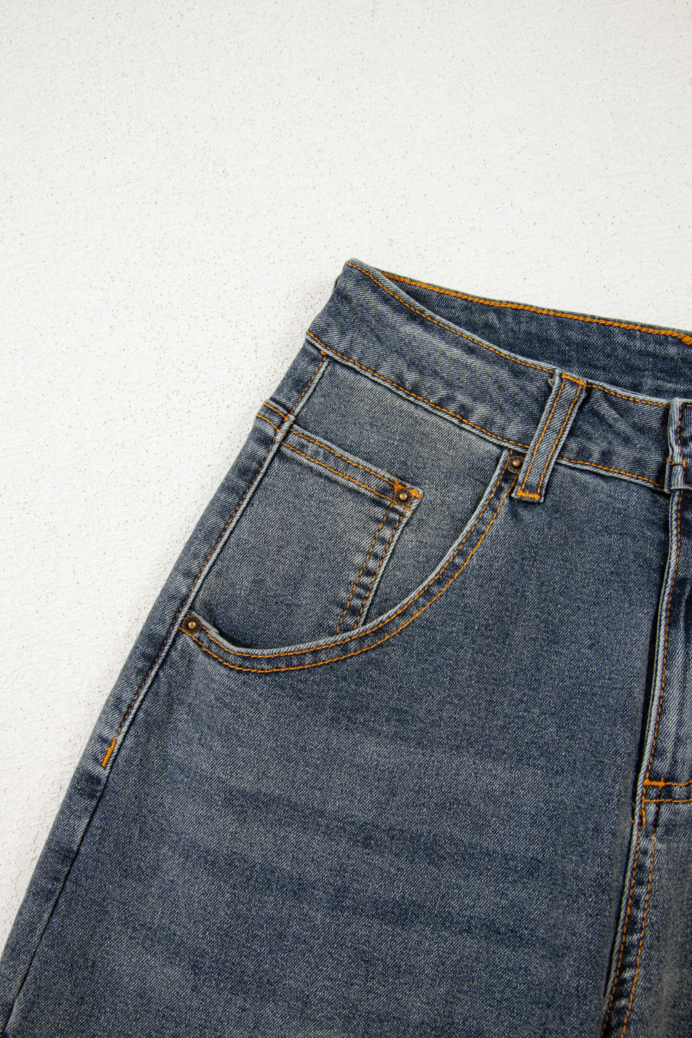 Comfortable and Flattering Loose Straight Fit Jeans for Casual Daily Wear - Detail View 15 Comfortable and Flattering Loose Straight Fit Jeans for Casual Daily Wear - Detail View 15