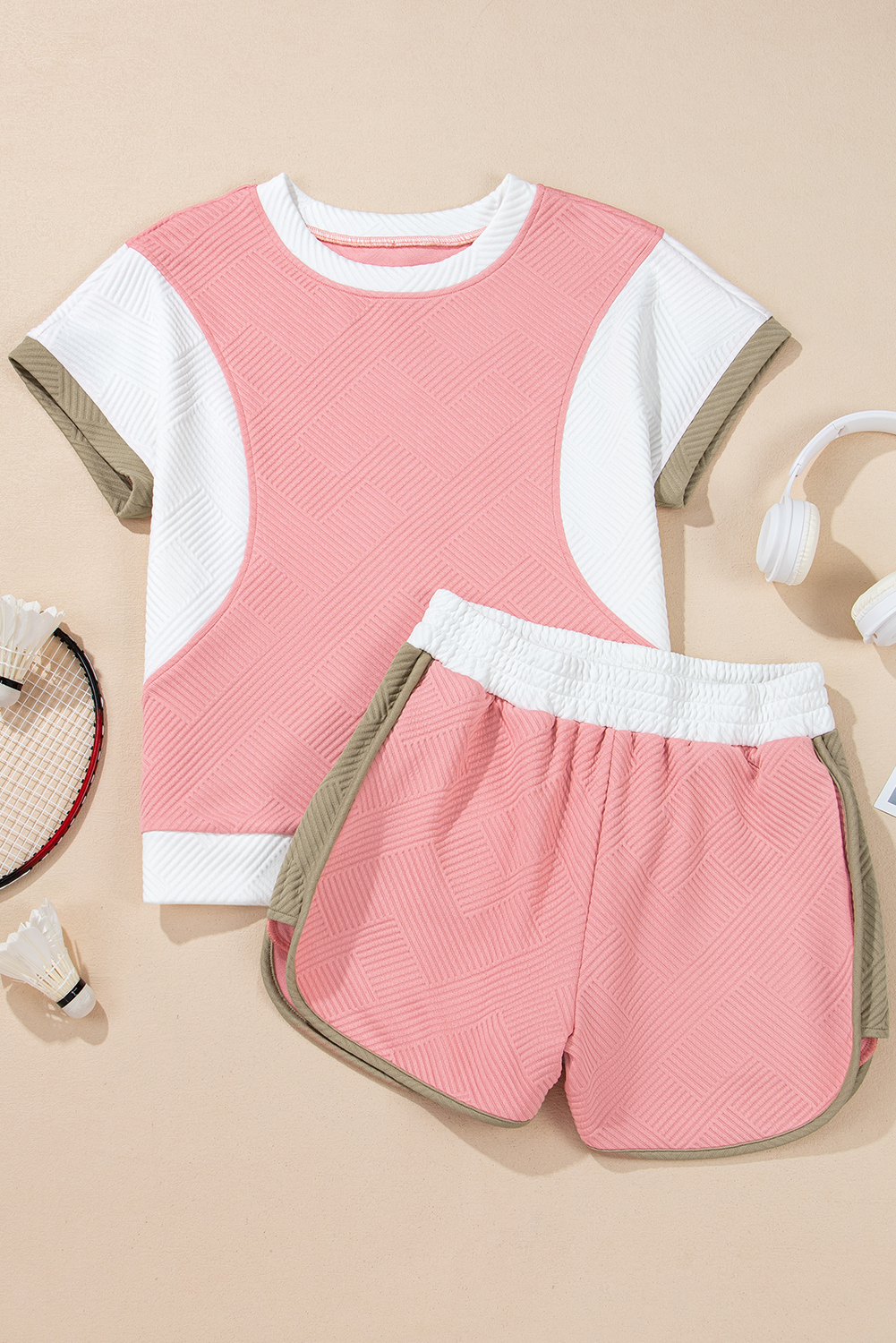 Women's Pink Textured Colorblock Patchwork Tee and High-Waist Shorts Set - Detail View 9 Women's Pink Textured Colorblock Patchwork Tee and High-Waist Shorts Set - Detail View 9