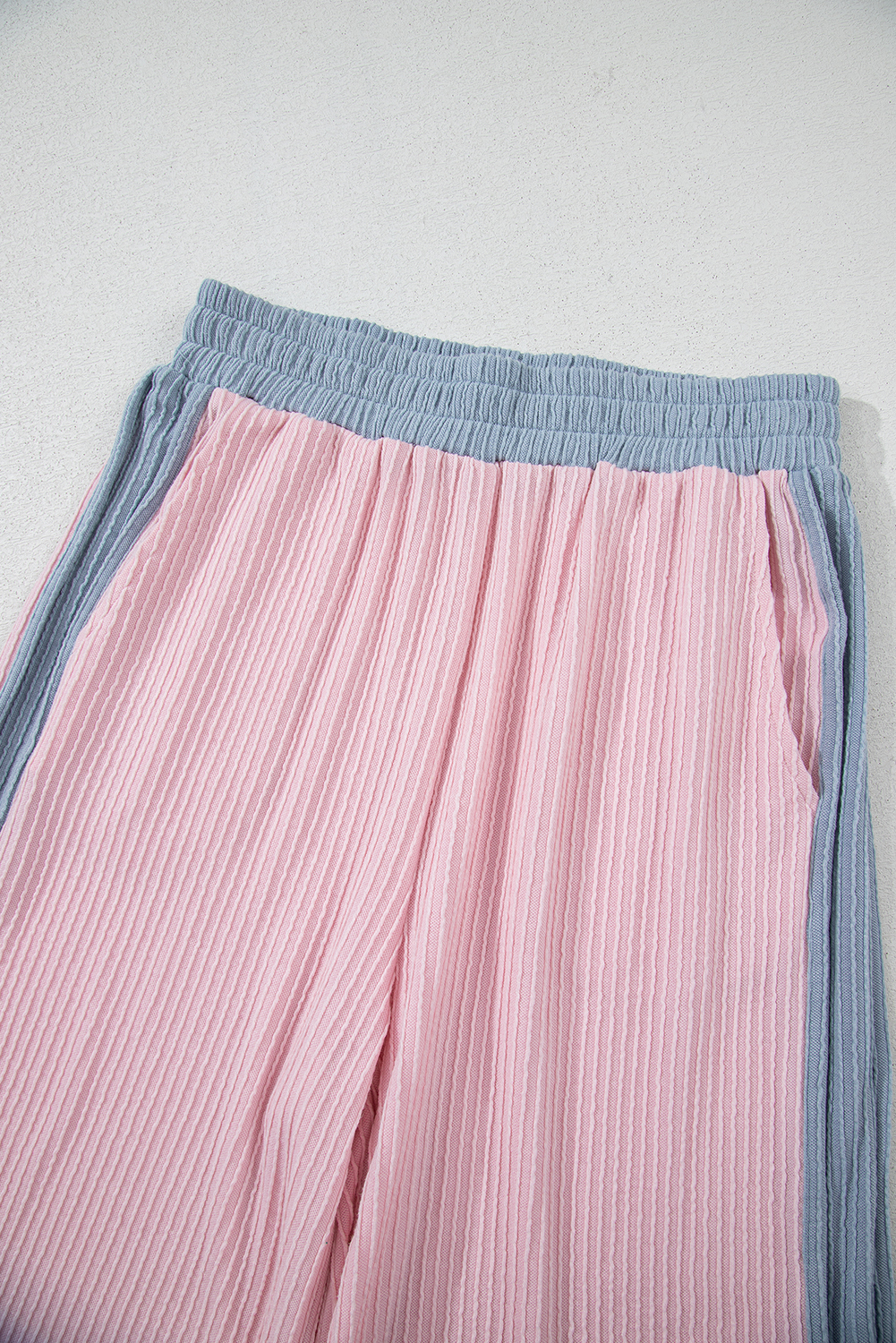 Women's Two-Piece Set, Pink Top and Pants, Colorblock Design, Short Sleeve, Casual Style, Comfortable Outfit, Loose Fit, Summer Fashion, Beachwear, Outdoor Wear, Trendy, Corded Fabric, Vacation Ready, Wide Cap Sleeves, High Waist Pants - Detail View 12 Women's Two-Piece Set, Pink Top and Pants, Colorblock Design, Short Sleeve, Casual Style, Comfortable Outfit, Loose Fit, Summer Fashion, Beachwear, Outdoor Wear, Trendy, Corded Fabric, Vacation Ready, Wide Cap Sleeves, High Waist Pants - Detail View 12