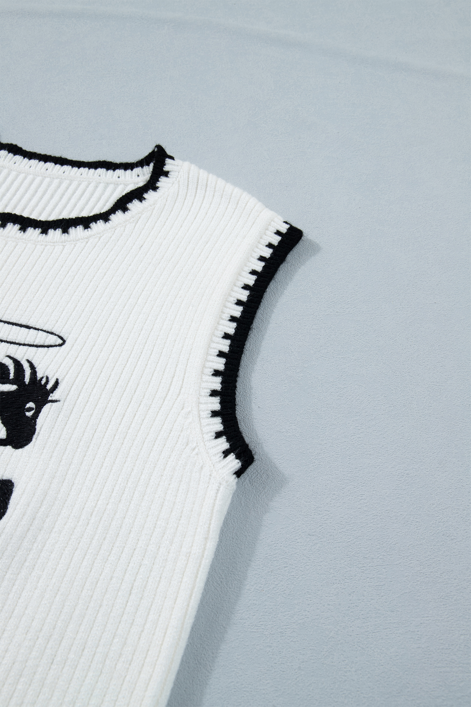 Sleeveless Western Print Sweater Vest for Women – Casual White Contrast Trim Knit Top - Detail View 8 Sleeveless Western Print Sweater Vest for Women – Casual White Contrast Trim Knit Top - Detail View 8
