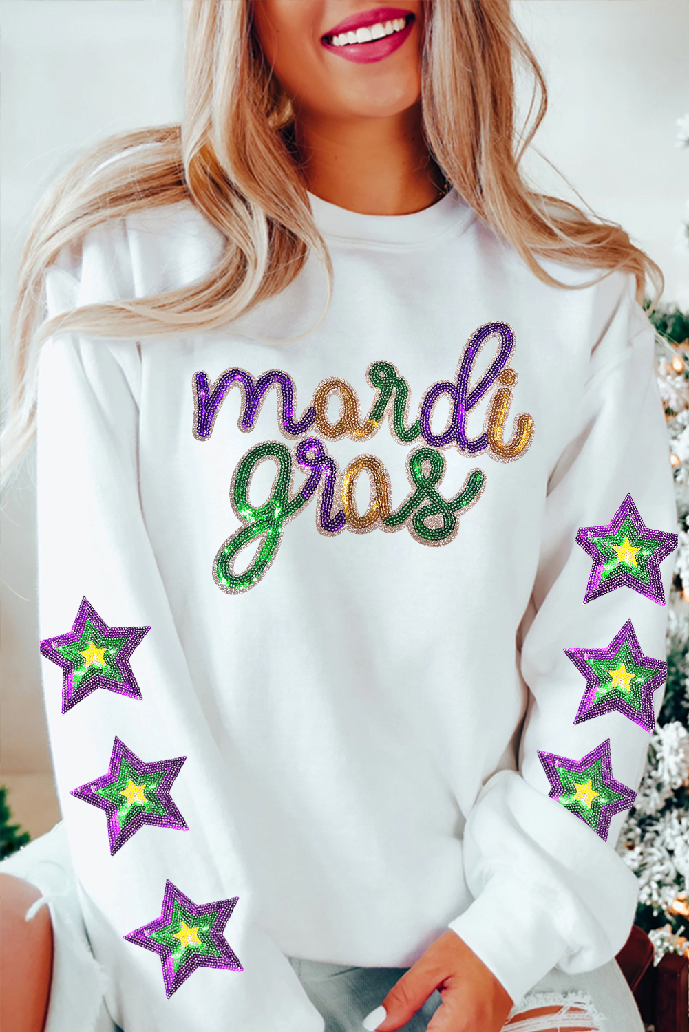 Casual White Sweatshirt Featuring Shimmering Sequins and Star Graphics for Women - Detail View 2 Casual White Sweatshirt Featuring Shimmering Sequins and Star Graphics for Women - Detail View 2