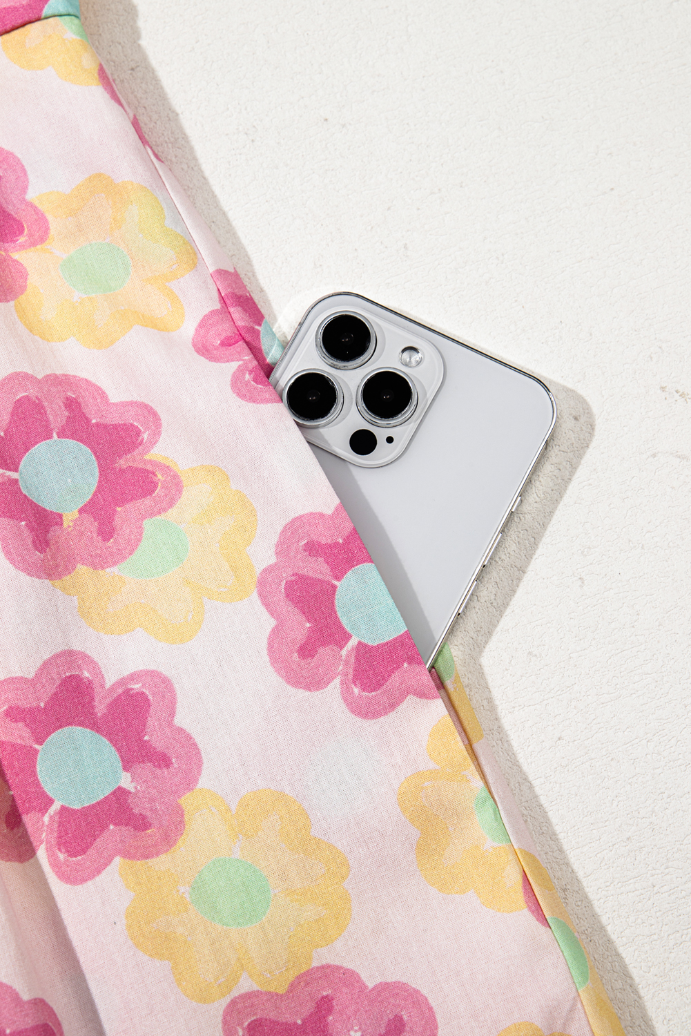 Fashionable Pleated Flared Dress in Vibrant Floral Print - Ideal Summer Outfit for Women - Detail View 19 Fashionable Pleated Flared Dress in Vibrant Floral Print - Ideal Summer Outfit for Women - Detail View 19