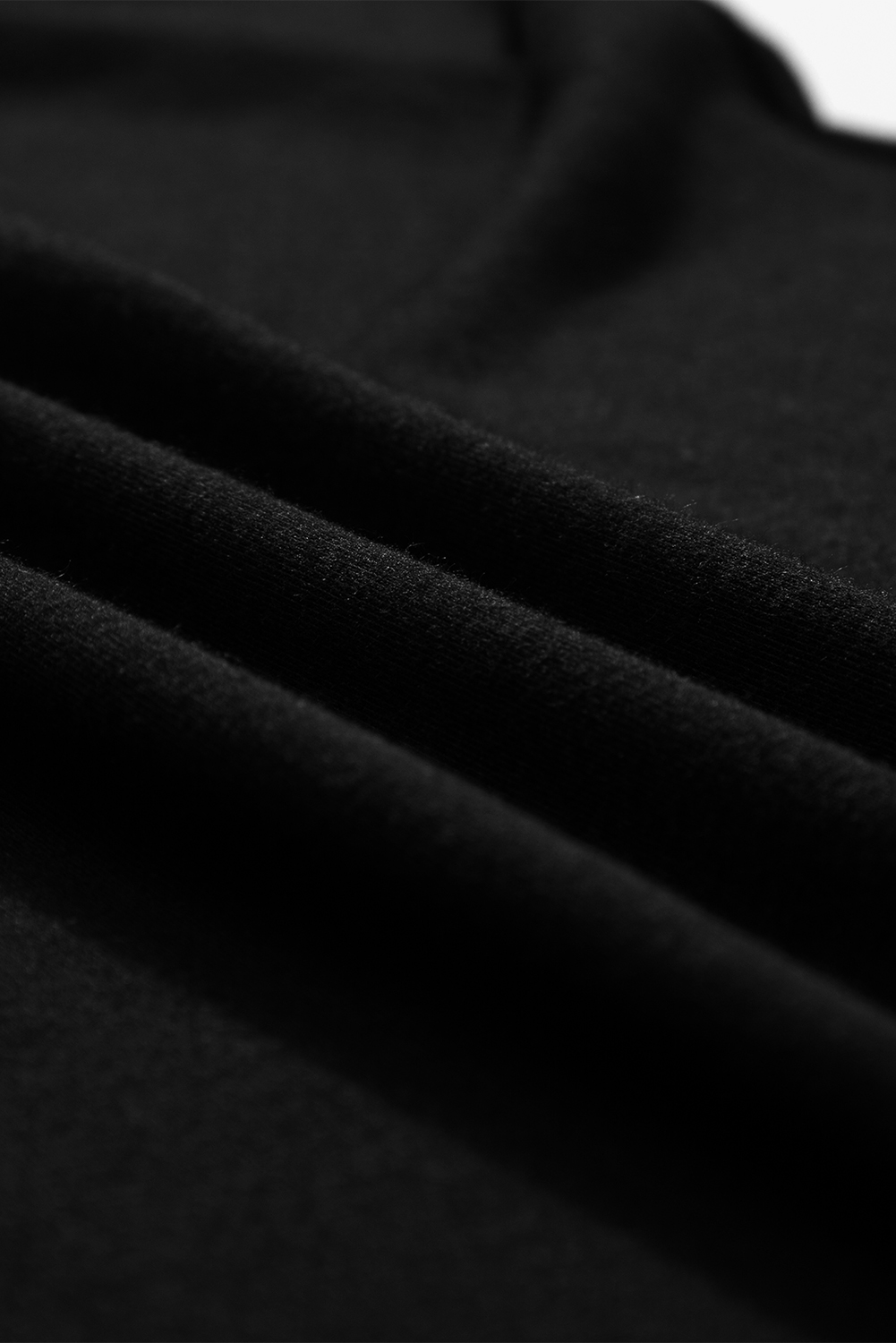 Chic Black Contrast Lace Raglan Sleeve Pleated Shift Dress - Detail View 13 Chic Black Contrast Lace Raglan Sleeve Pleated Shift Dress - Detail View 13