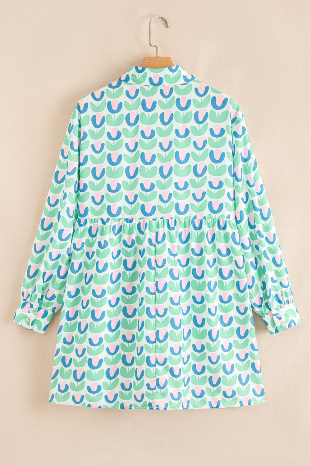 Women's Green Floral Print Notched Neck Scalloped Detail Long Sleeve Mini Dress - Detail View 41 Women's Green Floral Print Notched Neck Scalloped Detail Long Sleeve Mini Dress - Detail View 41