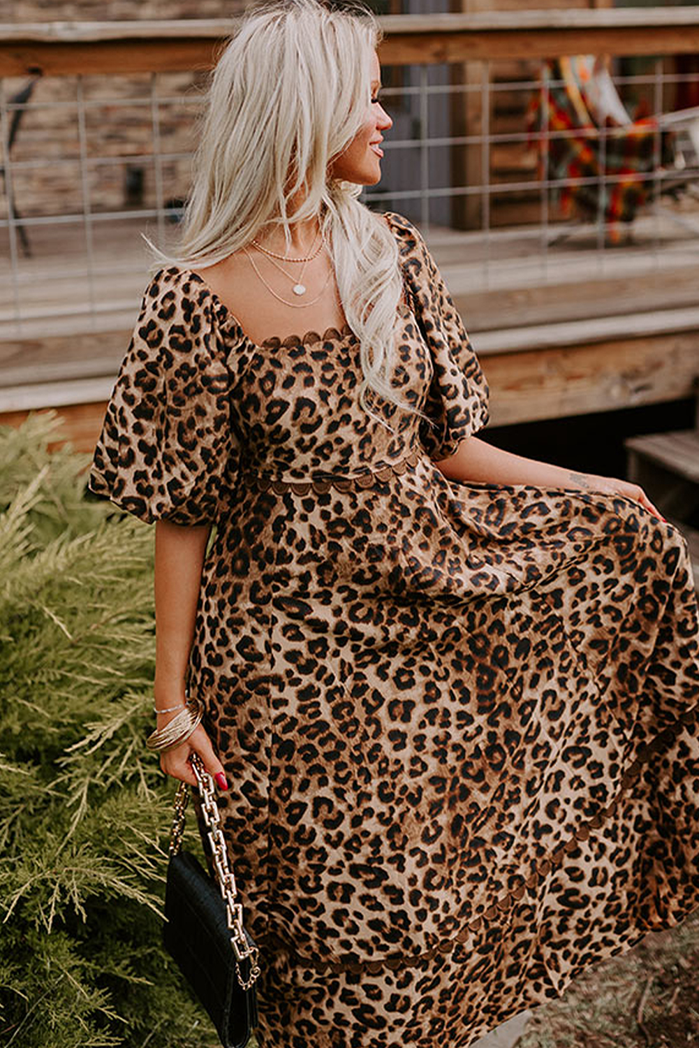 Elegant Long Leopard Print Dress - Flattering Square Neck & Pocket Design - Detail View 7 Elegant Long Leopard Print Dress - Flattering Square Neck & Pocket Design - Detail View 7