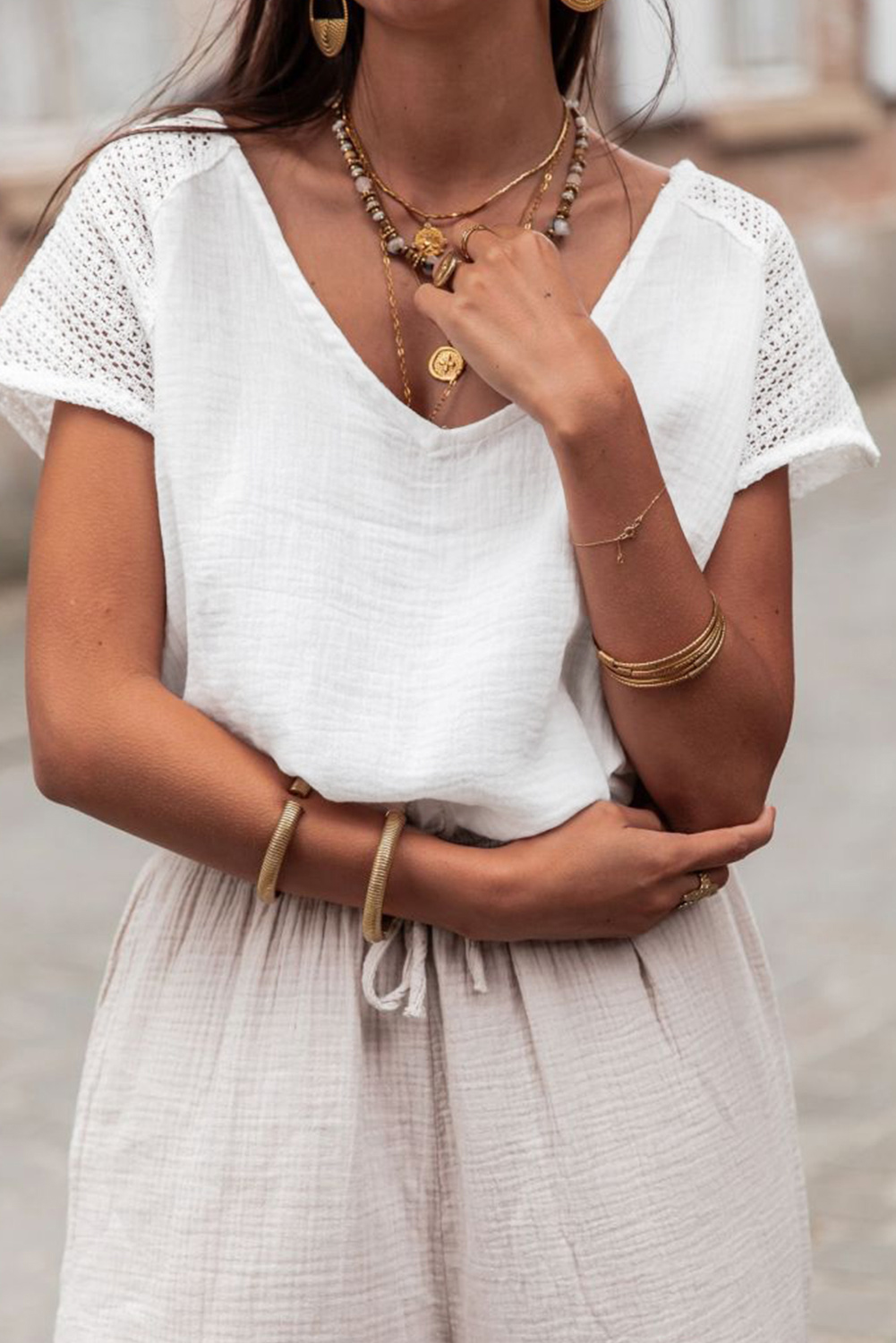 Stylish White V Neck Tee with Unique Button Back and Intricate Lace Crochet Detail - Detail View 6 Stylish White V Neck Tee with Unique Button Back and Intricate Lace Crochet Detail - Detail View 6