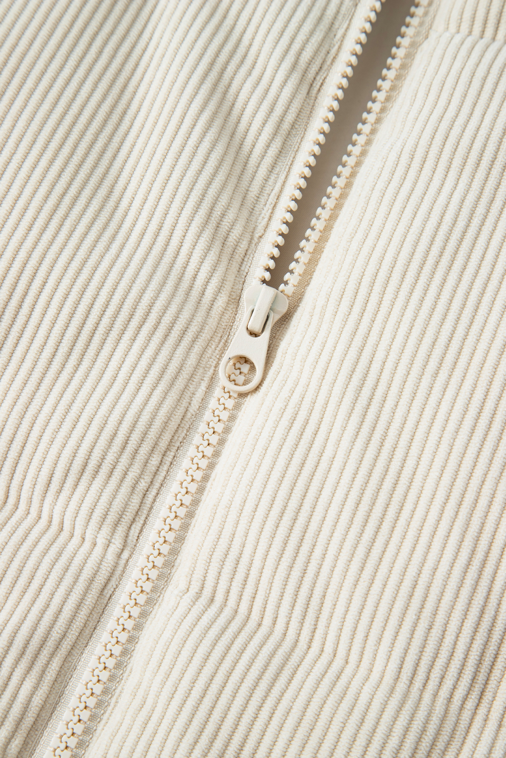 Women's Sleeveless Beige Corduroy Vest – Zipped Stand Neck for Everyday Style - Detail View 12 Women's Sleeveless Beige Corduroy Vest – Zipped Stand Neck for Everyday Style - Detail View 12