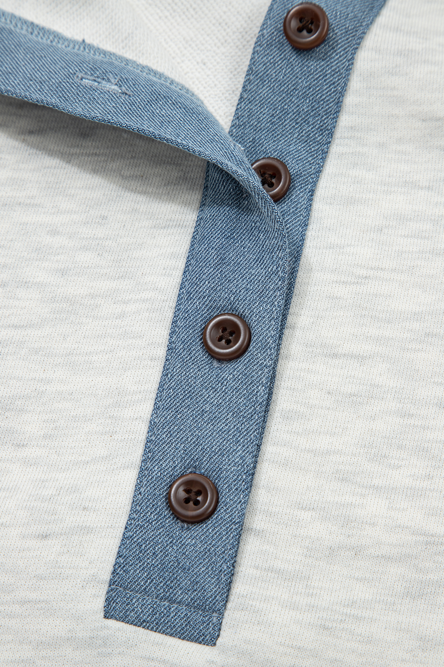 Trendy Women's Beige Cuffed Sleeve Polo Tee – Perfect Plus Size Denim Patchwork for Summer Days - Detail View 9 Trendy Women's Beige Cuffed Sleeve Polo Tee – Perfect Plus Size Denim Patchwork for Summer Days - Detail View 9