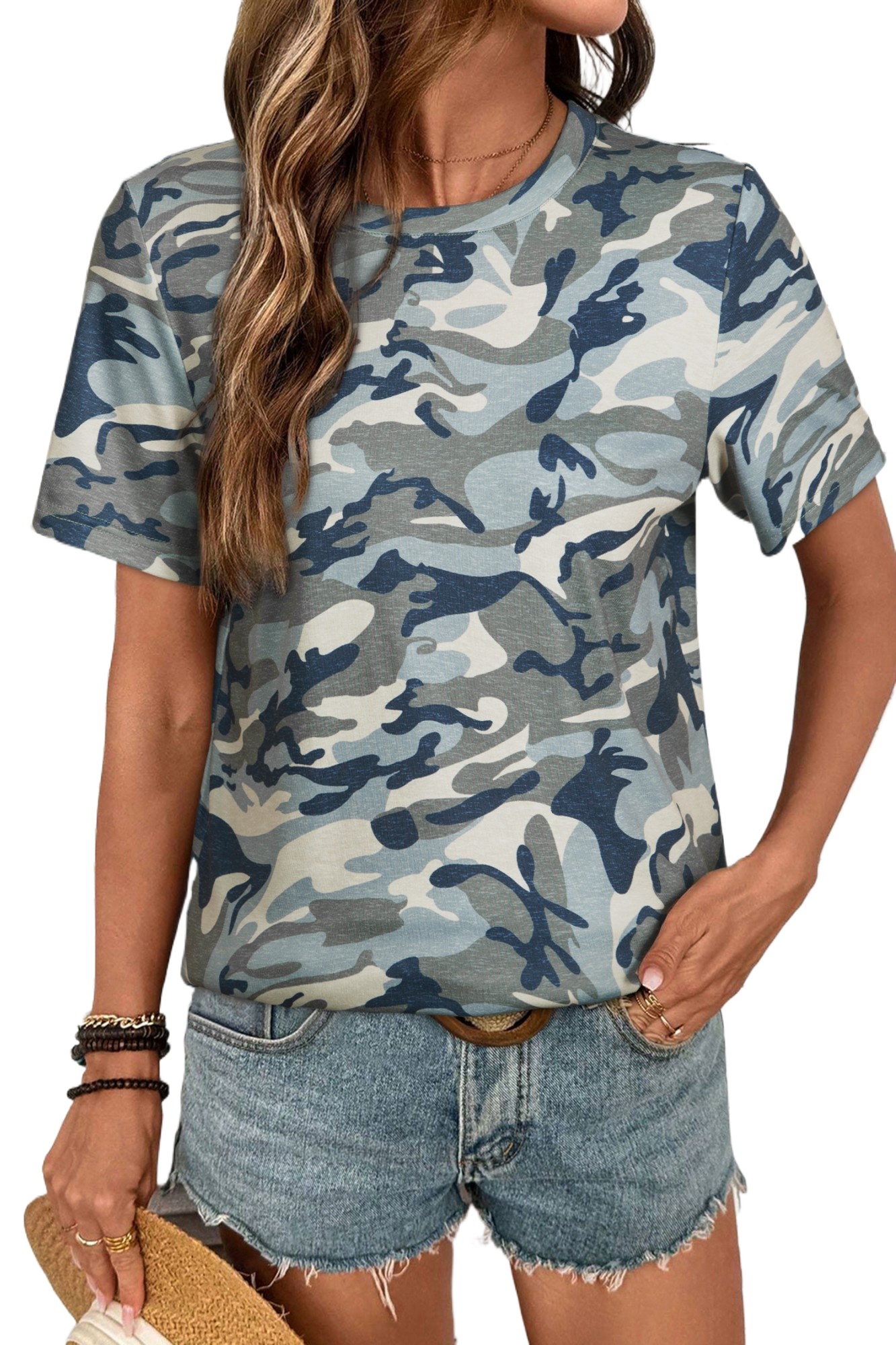 Men's Green Camouflage Print Crew Neck T-Shirt – Casual Summer Essential for Daily Wear - Main View Men's Green Camouflage Print Crew Neck T-Shirt – Casual Summer Essential for Daily Wear - Main View