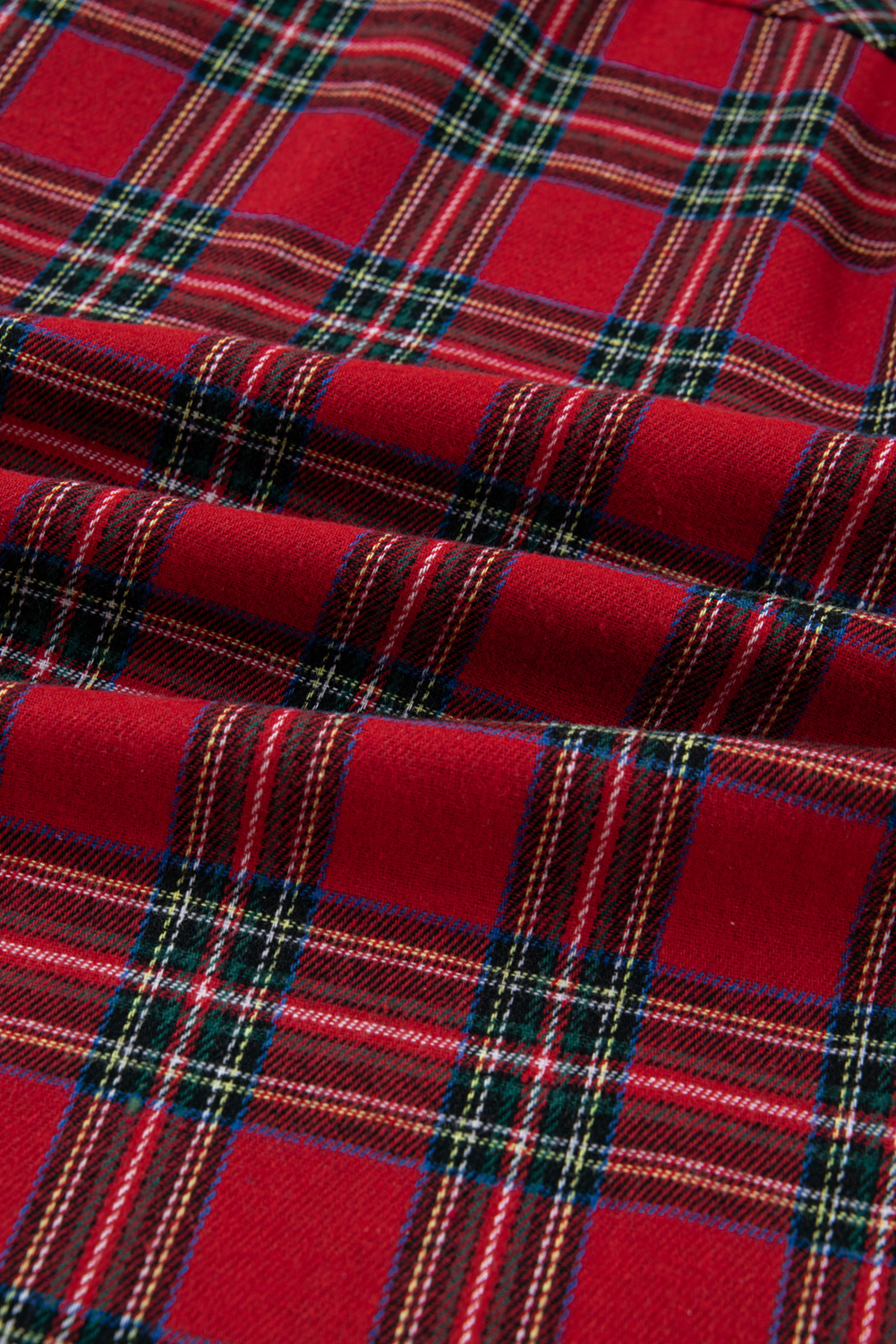 Charming Red Plaid Contrast Pajama Set – Perfect for Holiday Home Relaxation - Detail View 14 Charming Red Plaid Contrast Pajama Set – Perfect for Holiday Home Relaxation - Detail View 14