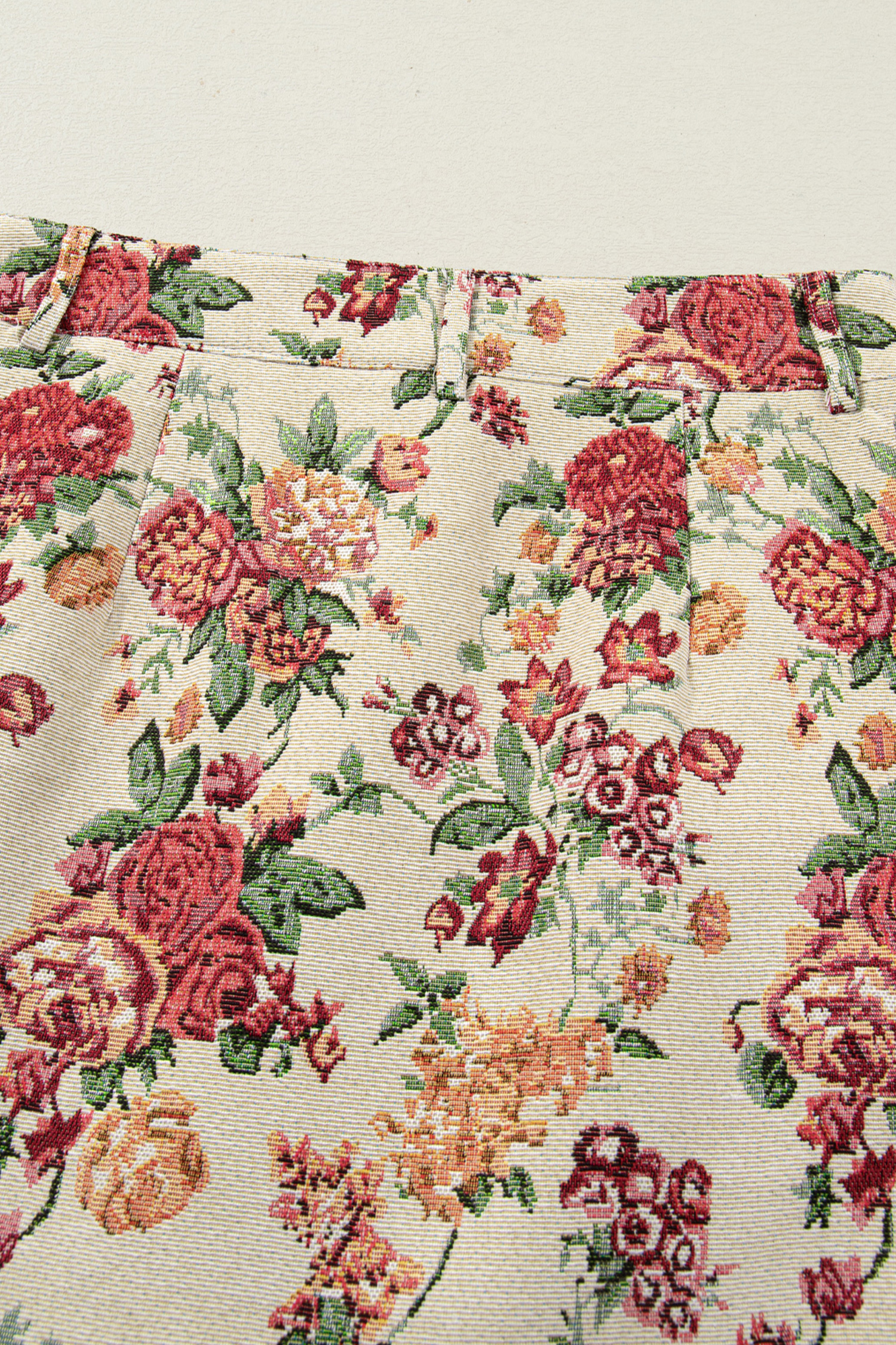 Chic Apricot Floral Jacquard Skirt for Women – High Waist Design, Perfect for Daily Wear & Vacations - Detail View 11 Chic Apricot Floral Jacquard Skirt for Women – High Waist Design, Perfect for Daily Wear & Vacations - Detail View 11