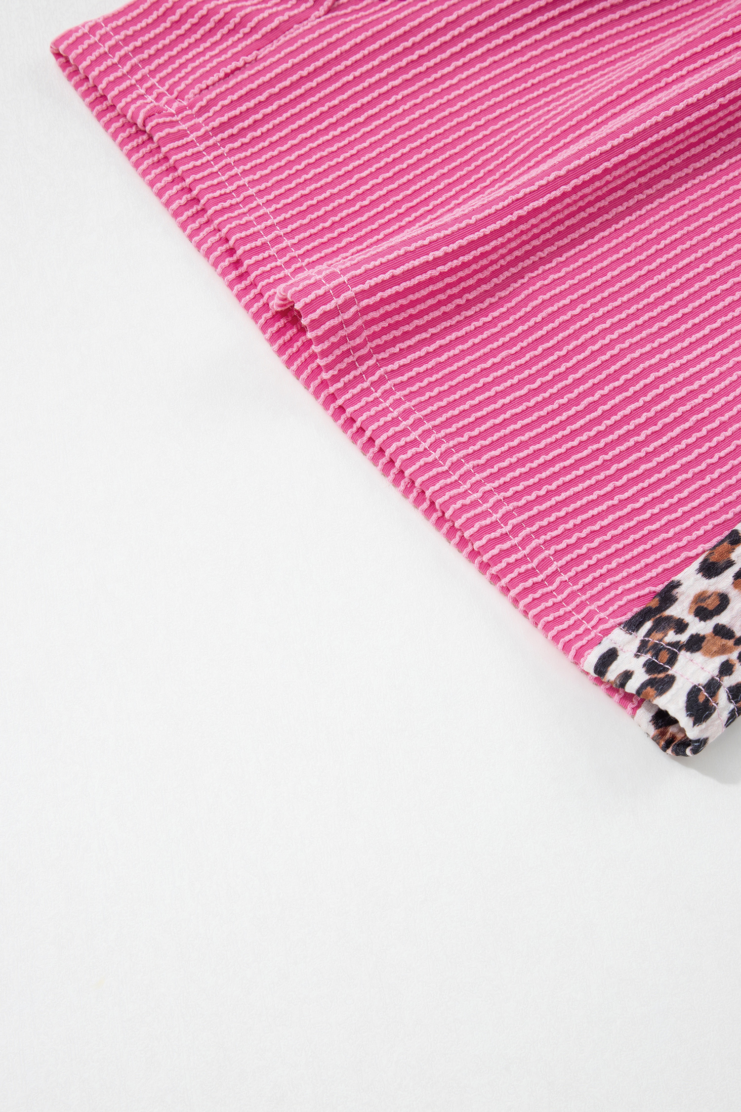 Women's Sachet Pink Ribbed Short Set – Leopard Print Trim, Short Sleeve Casual Outfit for Daily Wear - Detail View 13 Women's Sachet Pink Ribbed Short Set – Leopard Print Trim, Short Sleeve Casual Outfit for Daily Wear - Detail View 13