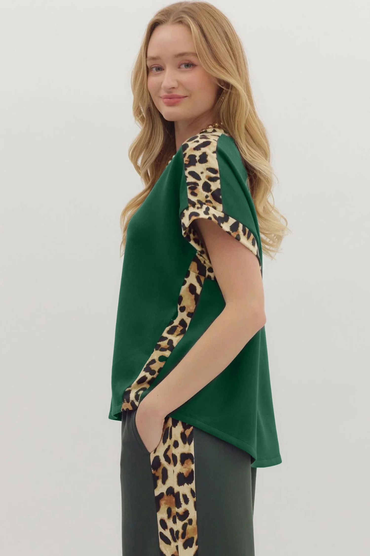 Chic Loose Fit Sea Green T-Shirt with Leopard Trim – Perfect Summer Top for Women - Detail View 3 Chic Loose Fit Sea Green T-Shirt with Leopard Trim – Perfect Summer Top for Women - Detail View 3