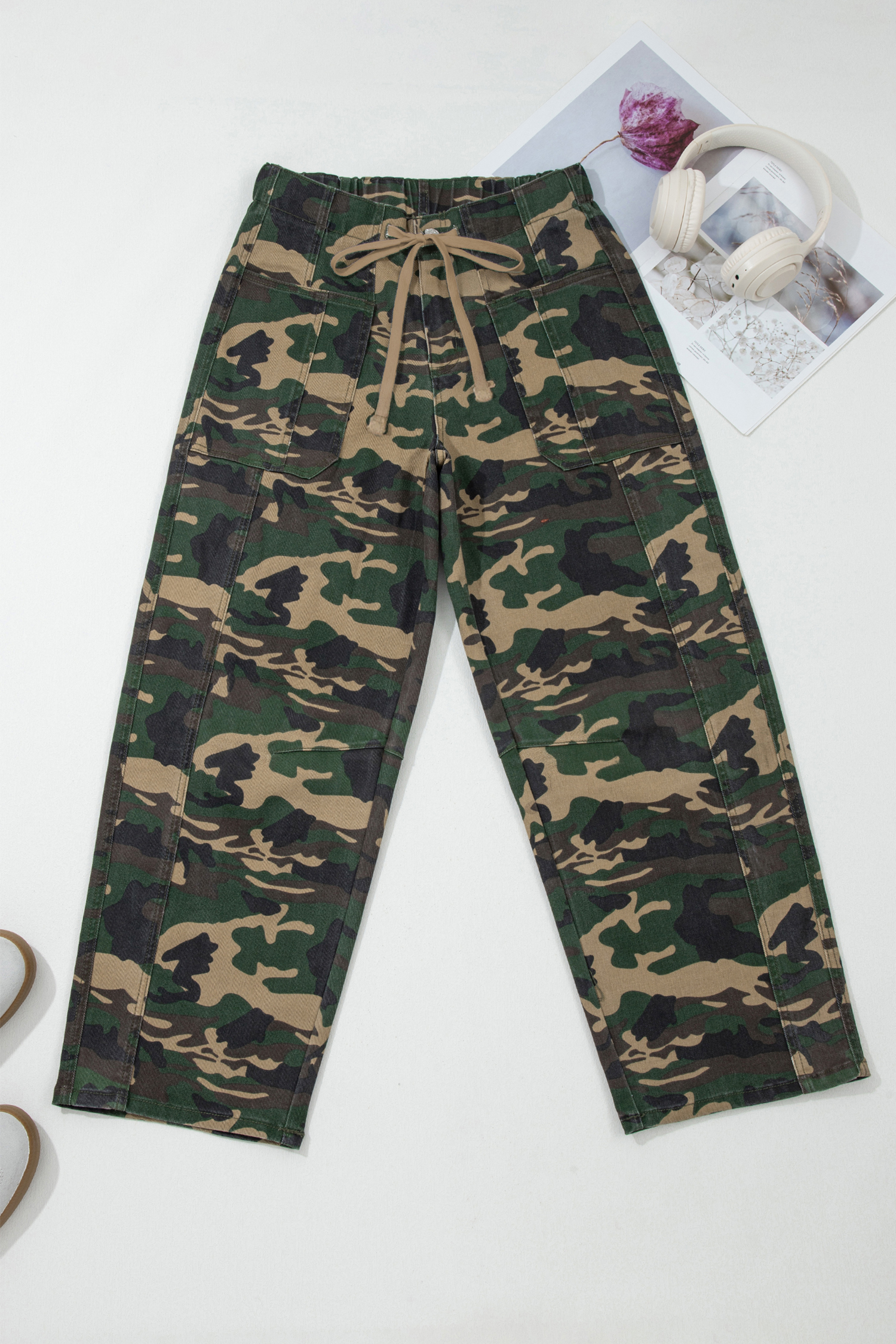 Women's Green Camouflage Barrel Jeans – High Waist Drawstring Design for Casual Daily Wear - Detail View 7 Women's Green Camouflage Barrel Jeans – High Waist Drawstring Design for Casual Daily Wear - Detail View 7