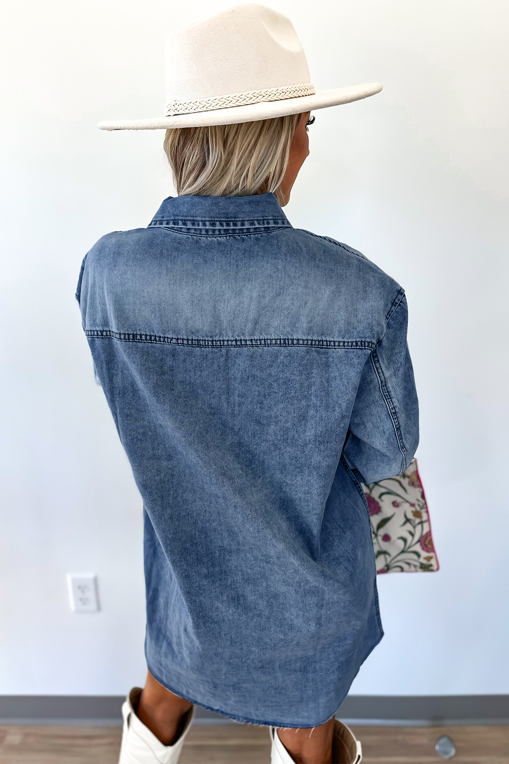 Casual Long Sleeve Blue Denim Dress for Women – High Waist A-Line Silhouette for Fall Outings - Detail View 2 Casual Long Sleeve Blue Denim Dress for Women – High Waist A-Line Silhouette for Fall Outings - Detail View 2