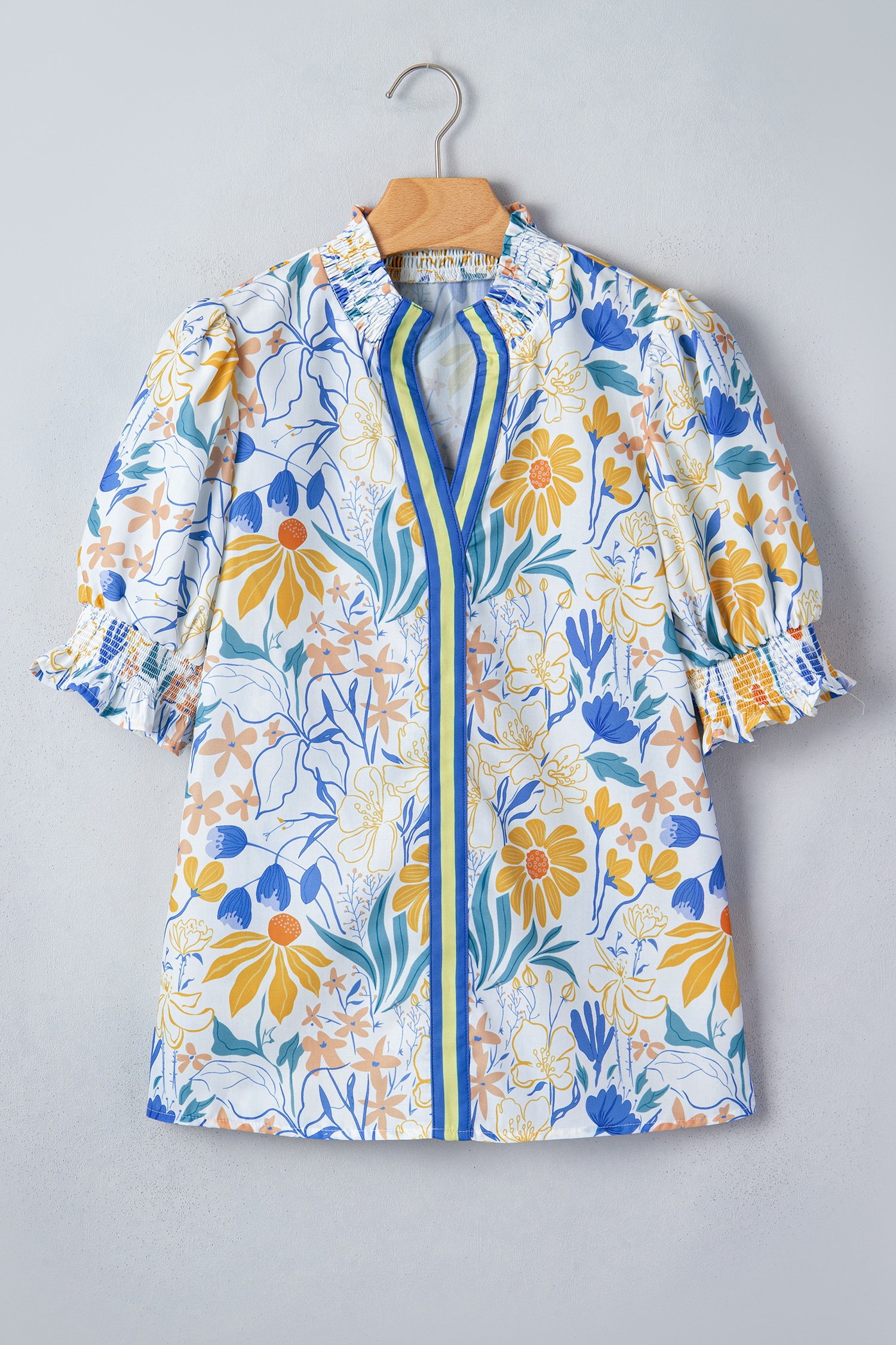 Chic Floral Puff Sleeve Top for Women – Summer Vacation Gift - Detail View 6 Chic Floral Puff Sleeve Top for Women – Summer Vacation Gift - Detail View 6