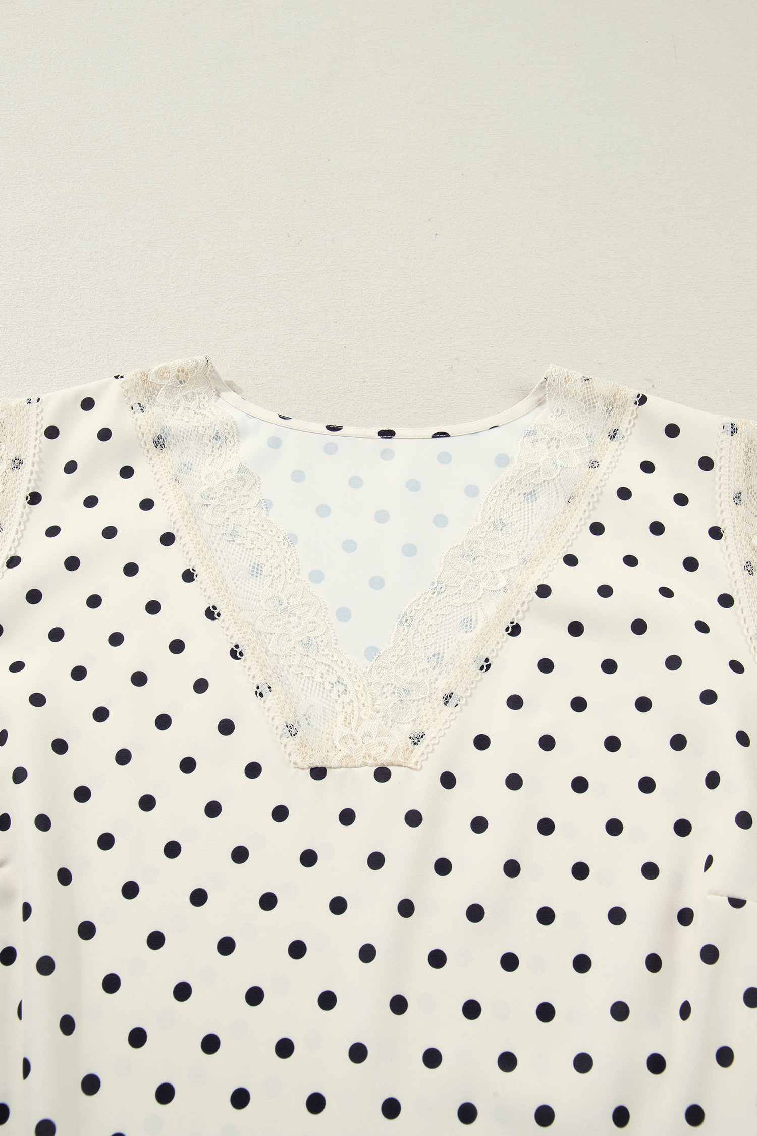 Stylish Plus Size Apricot Polka Dot Lace Trim Top – Ideal for Everyday Wear and Summer Outings - Detail View 6 Stylish Plus Size Apricot Polka Dot Lace Trim Top – Ideal for Everyday Wear and Summer Outings - Detail View 6