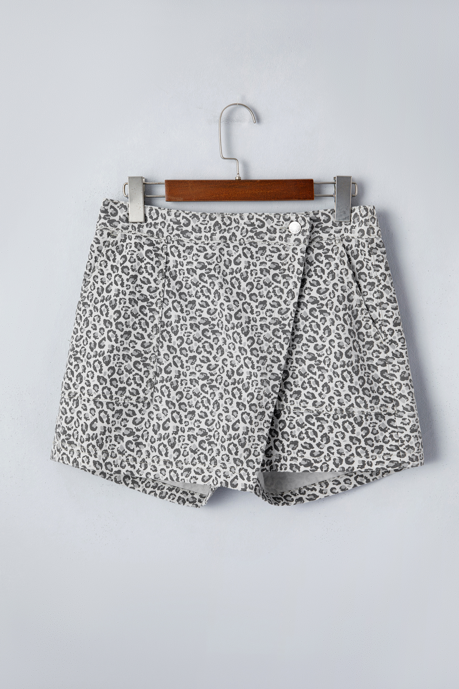 Casual Gray Leopard Denim Wrap Shorts – Trendy High Waist Summer Bottoms for Women - Detail View 6 Casual Gray Leopard Denim Wrap Shorts – Trendy High Waist Summer Bottoms for Women - Detail View 6