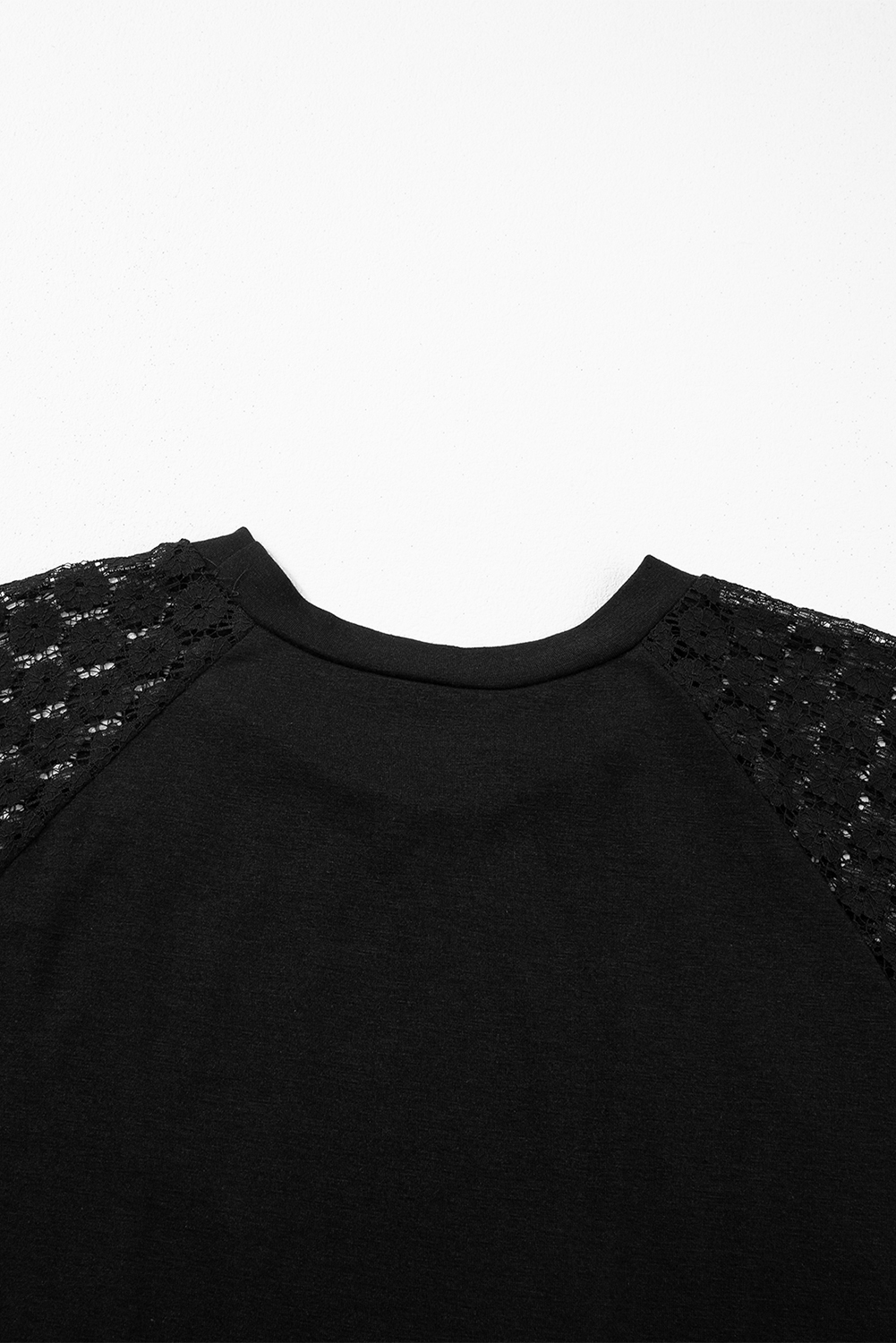 Stylish Women's Mini Shift Dress with Lace Raglan Sleeves and Pleated Details - Detail View 14 Stylish Women's Mini Shift Dress with Lace Raglan Sleeves and Pleated Details - Detail View 14