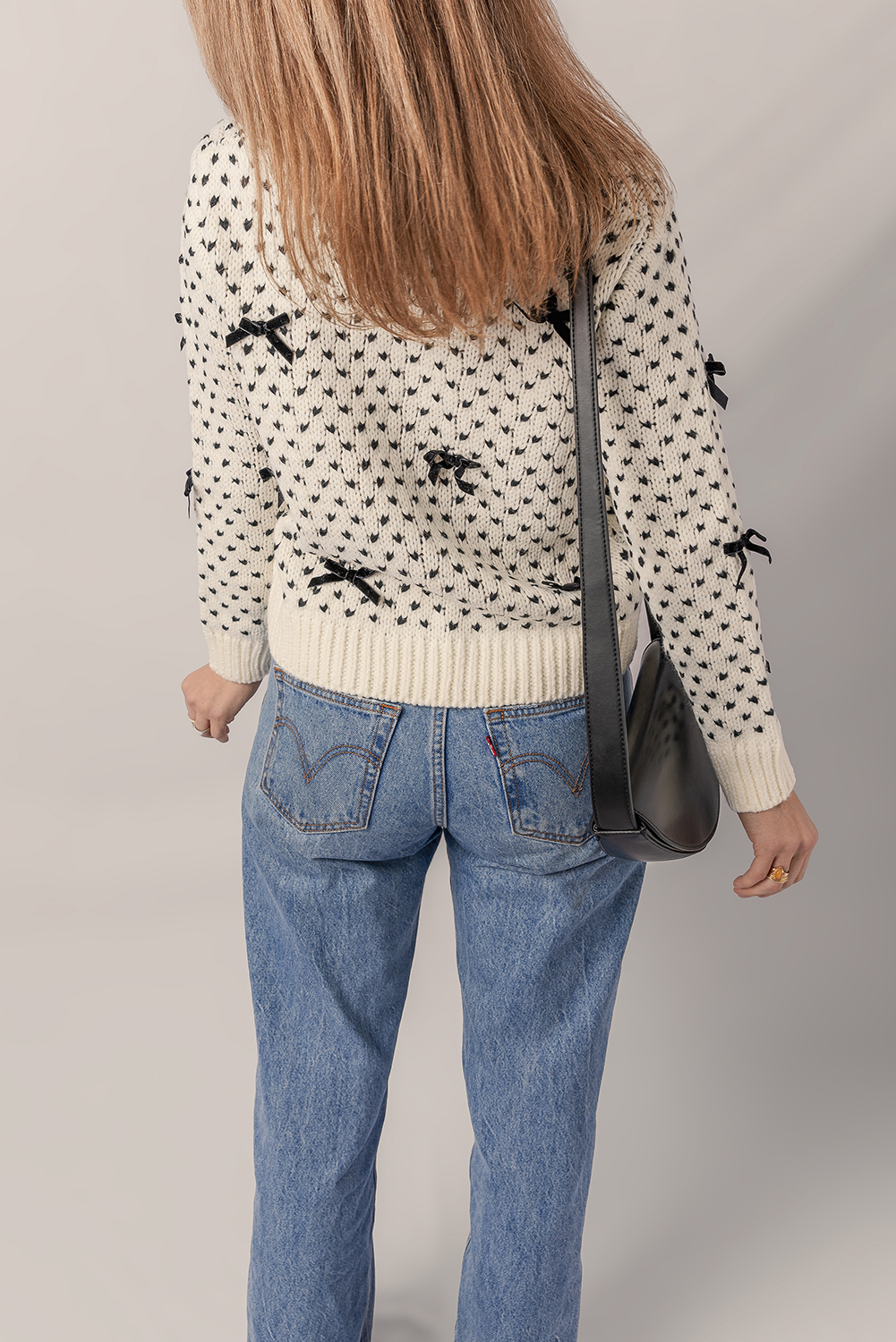 Stylish Long Sleeve Beige Sweater with Bow Detail - Perfect for Fall & Autumn - Detail View 2 Stylish Long Sleeve Beige Sweater with Bow Detail - Perfect for Fall & Autumn - Detail View 2