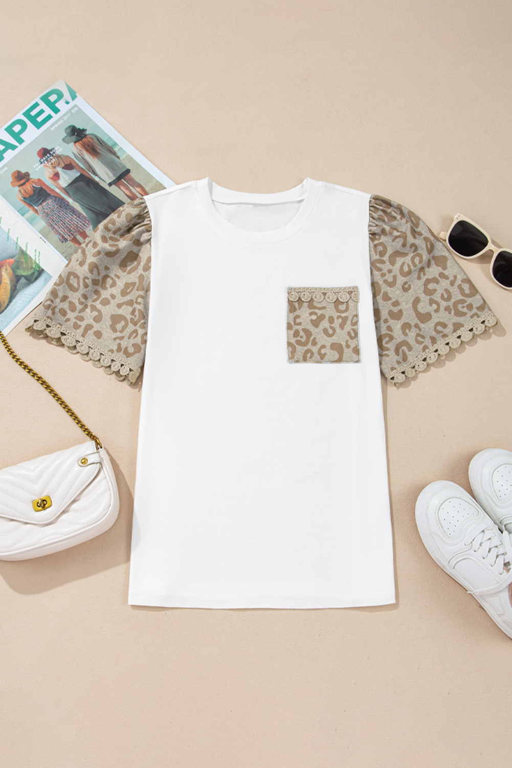 Chic White T-Shirt featuring Leopard Print, Puff Sleeves & Delicate Lace Detail - Detail View 14 Chic White T-Shirt featuring Leopard Print, Puff Sleeves & Delicate Lace Detail - Detail View 14