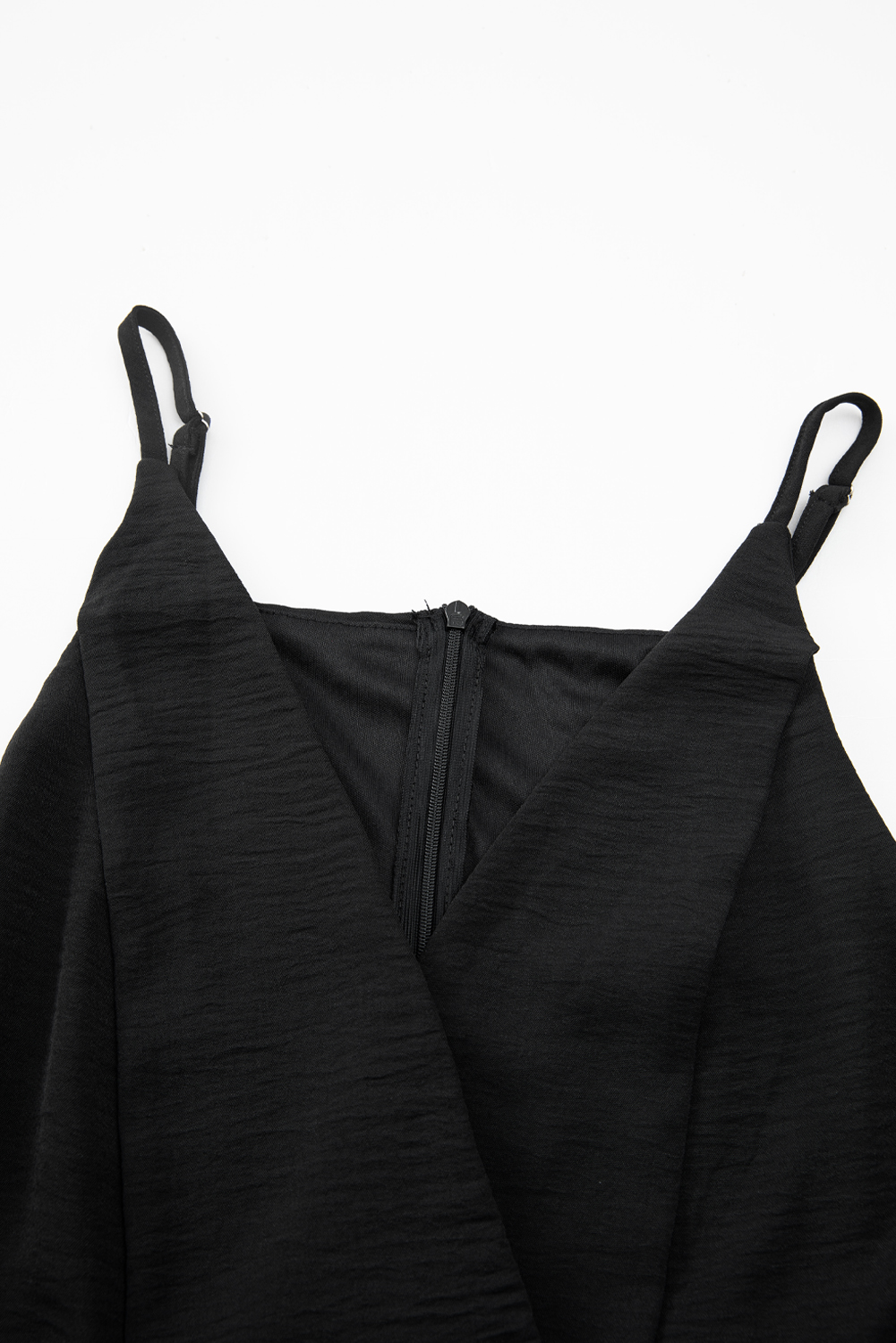 Sleeveless Wide Leg Jumpsuit for Women – Chic Spaghetti Strap Summer Outfit with Zipper Back - Detail View 9 Sleeveless Wide Leg Jumpsuit for Women – Chic Spaghetti Strap Summer Outfit with Zipper Back - Detail View 9