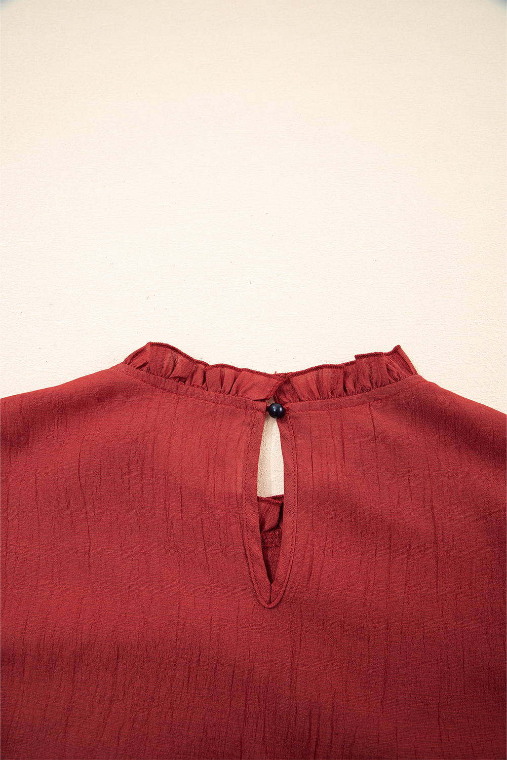Stylish Short Sleeve Blouse for Women - Perfect for Casual Summer Outfits - Detail View 7 Stylish Short Sleeve Blouse for Women - Perfect for Casual Summer Outfits - Detail View 7
