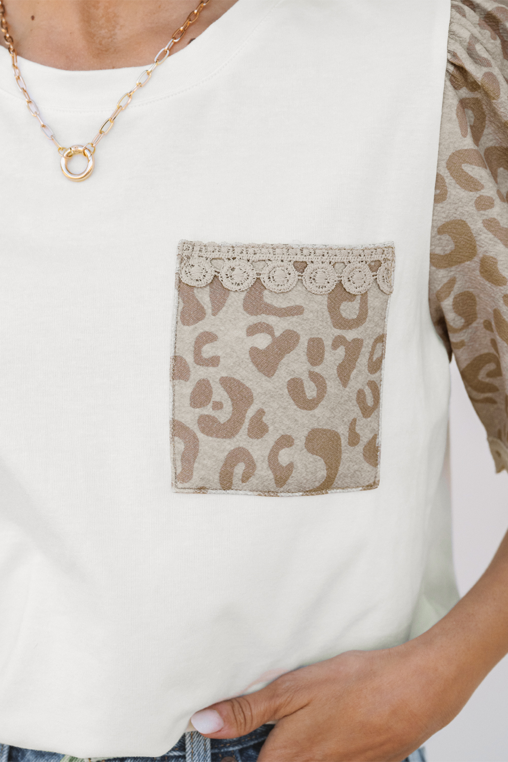 Stylish Daily Wear: Women's Round Neck Puff Sleeve Tee with Leopard Patchwork and Crochet - Detail View 7 Stylish Daily Wear: Women's Round Neck Puff Sleeve Tee with Leopard Patchwork and Crochet - Detail View 7