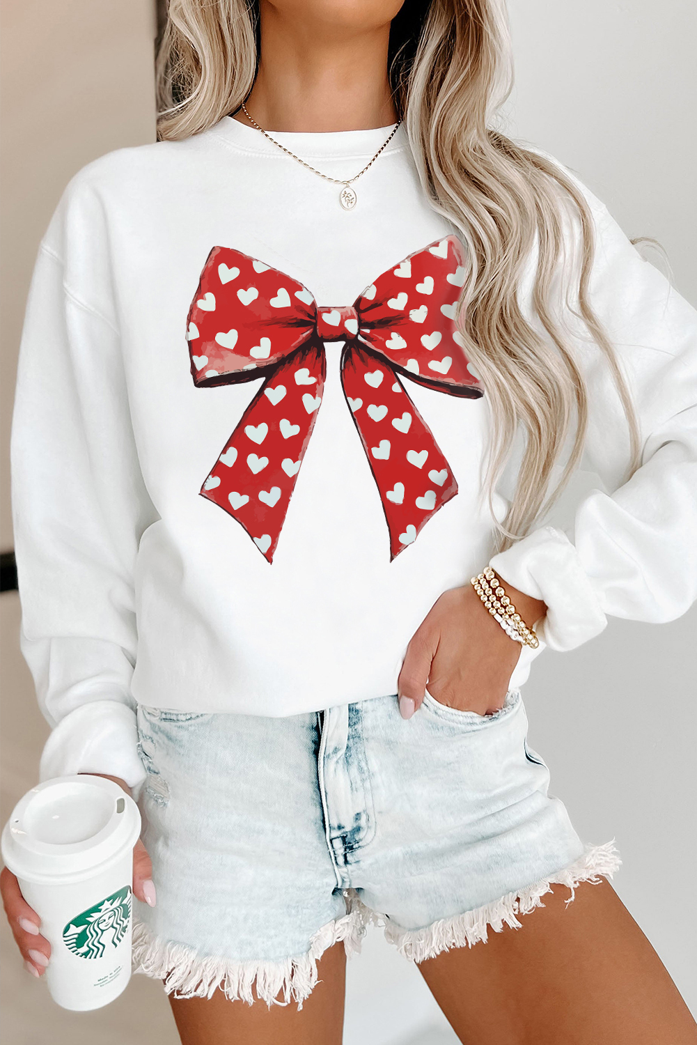 Women's Sweatshirt, White Pullover, Heart Print, Bow Design, Round Neck, Long Sleeve, Casual Style, Valentine's Day, Graphic Sweatshirt, Relaxed Fit, Soft Cotton Blend, Fall Fashion, Comfortable Wear, Everyday Outfits - Detail View 4 Women's Sweatshirt, White Pullover, Heart Print, Bow Design, Round Neck, Long Sleeve, Casual Style, Valentine's Day, Graphic Sweatshirt, Relaxed Fit, Soft Cotton Blend, Fall Fashion, Comfortable Wear, Everyday Outfits - Detail View 4