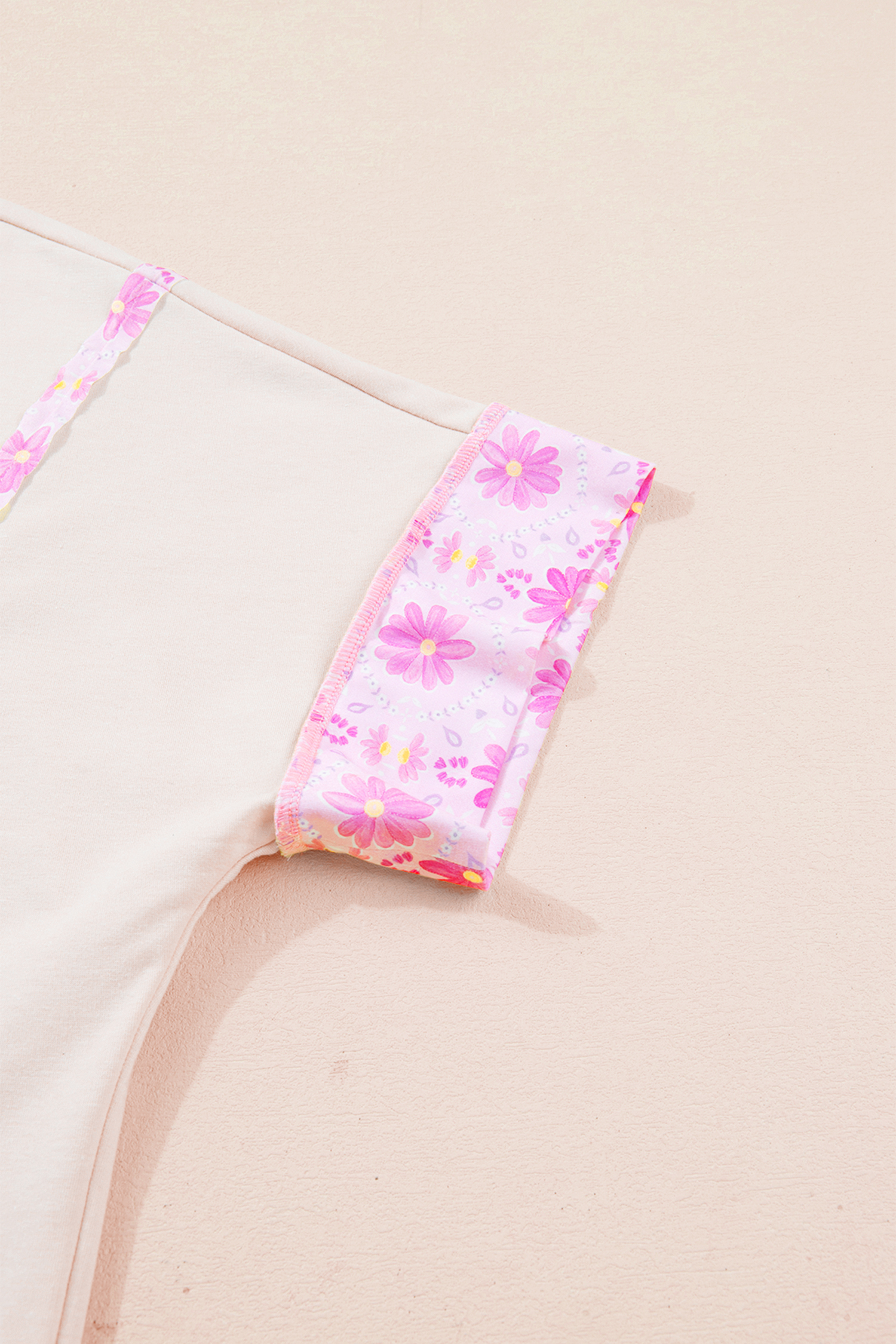 Summer Daisy Print Floral Bow Top for Women – Casual Patchwork Round Neck Loose Shirt - Detail View 11 Summer Daisy Print Floral Bow Top for Women – Casual Patchwork Round Neck Loose Shirt - Detail View 11