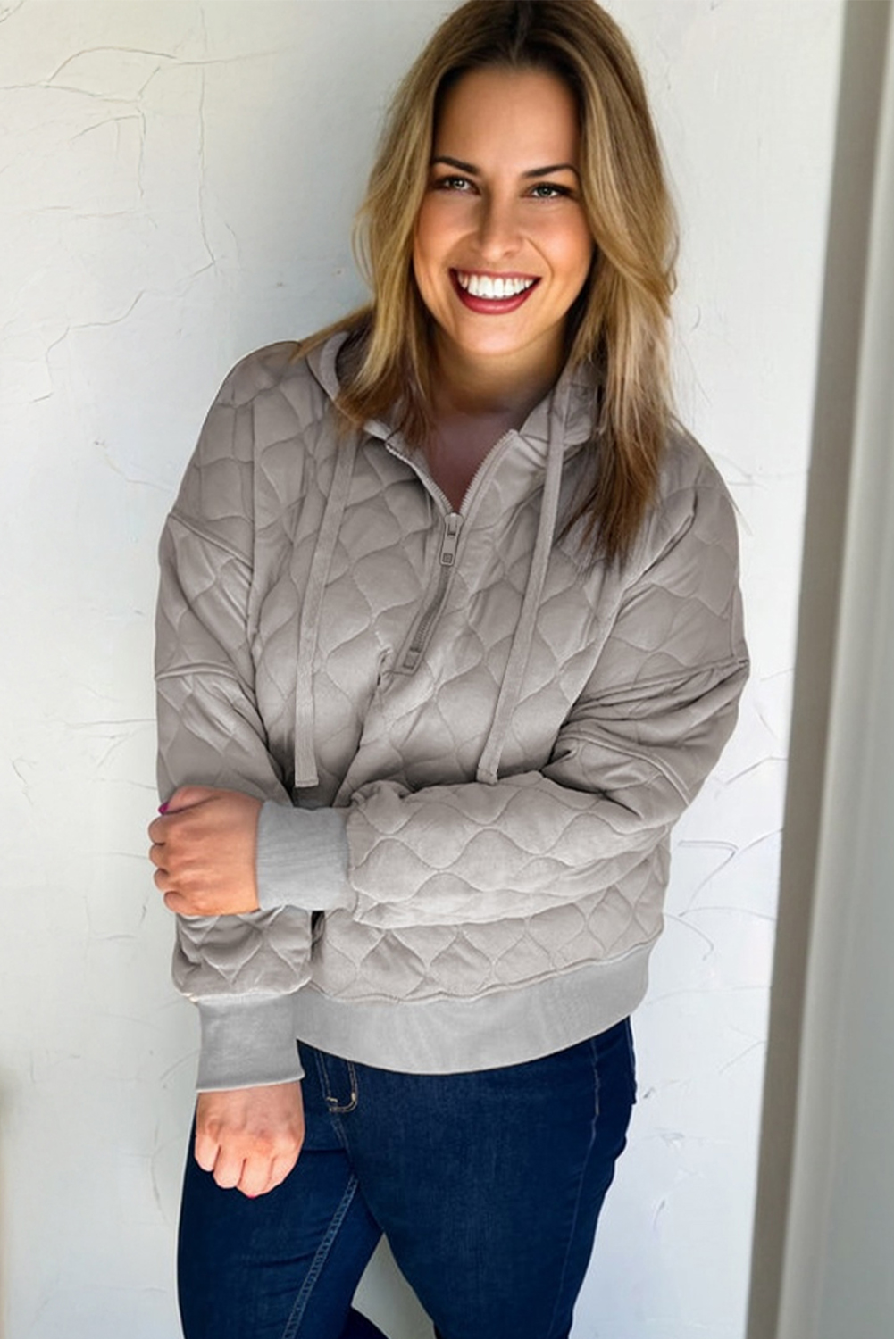 Gray Quilted Plus Size Hoodie for Women – Versatile Quarter Zip for Winter Outings - Detail View 3 Gray Quilted Plus Size Hoodie for Women – Versatile Quarter Zip for Winter Outings - Detail View 3