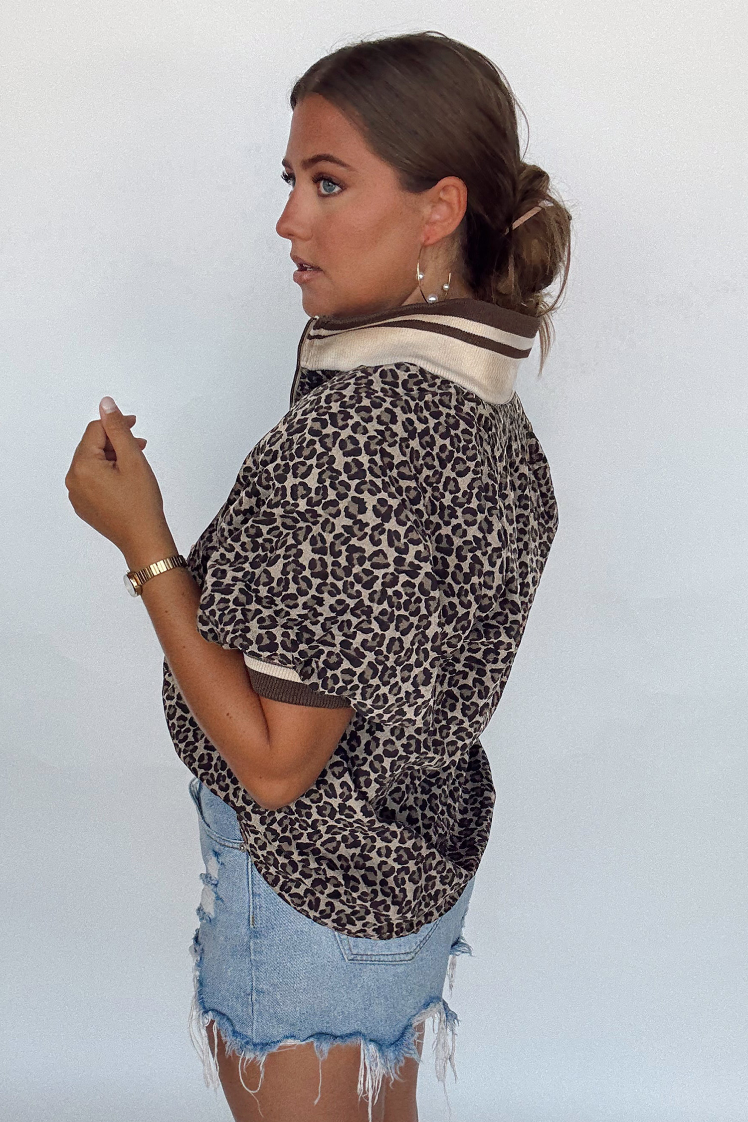 Casual Women's Khaki Leopard Print Half Zip Top – Stylish Summer Essential - Detail View 10 Casual Women's Khaki Leopard Print Half Zip Top – Stylish Summer Essential - Detail View 10