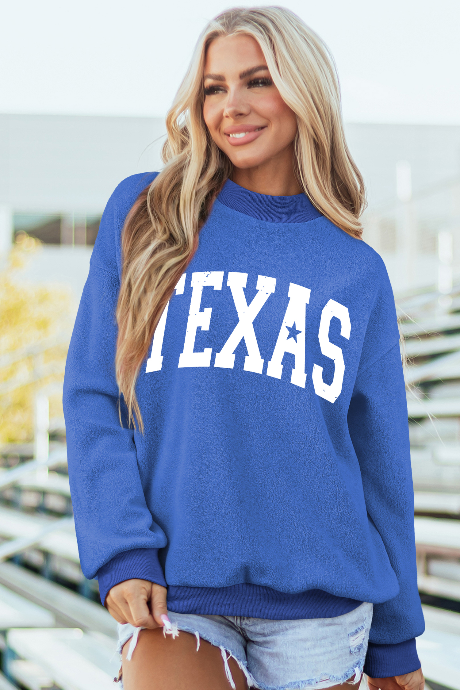 Versatile Dark Blue Texas Print Mock Neck Sweatshirt – Perfect for Autumn Outings - Detail View 6 Versatile Dark Blue Texas Print Mock Neck Sweatshirt – Perfect for Autumn Outings - Detail View 6