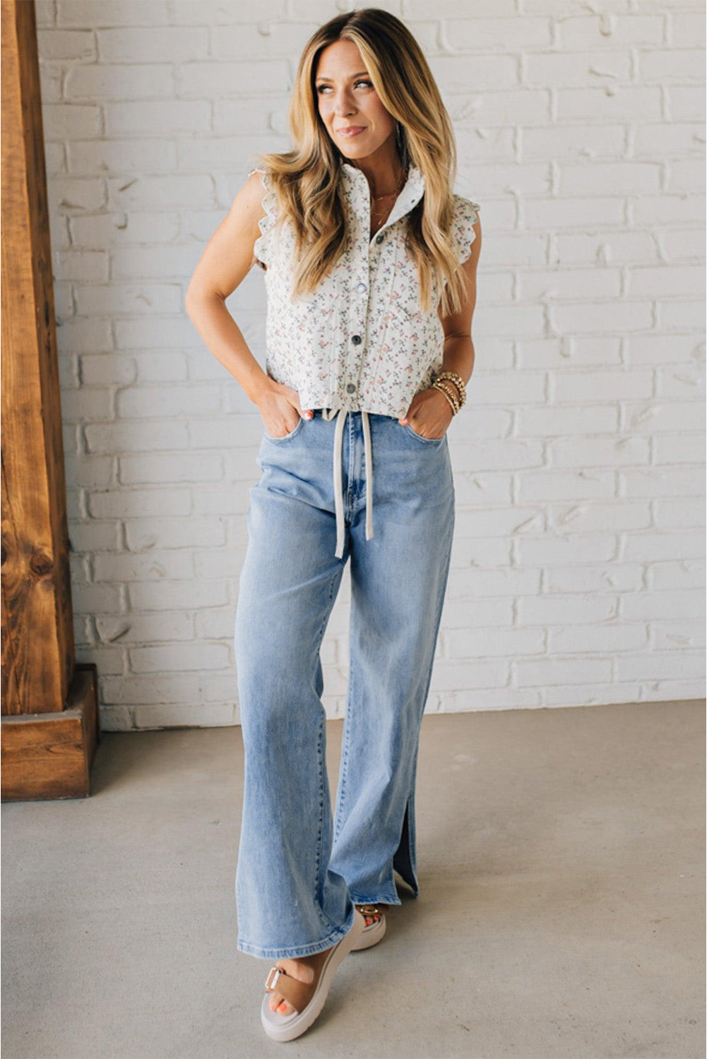 Comfortable High Rise Denim Jeans with Drawstring - Perfect for Daily Wear - Detail View 11 Comfortable High Rise Denim Jeans with Drawstring - Perfect for Daily Wear - Detail View 11