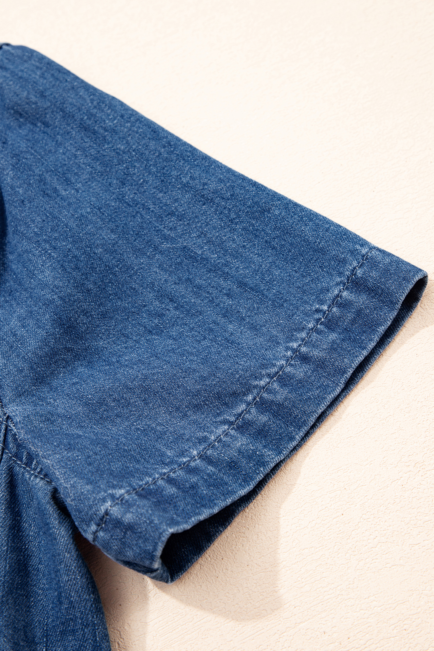 Casual Women's Blue Denim Dress – Short Sleeve Shift Style with Pocket and Zipper for Summer Fun - Detail View 9 Casual Women's Blue Denim Dress – Short Sleeve Shift Style with Pocket and Zipper for Summer Fun - Detail View 9