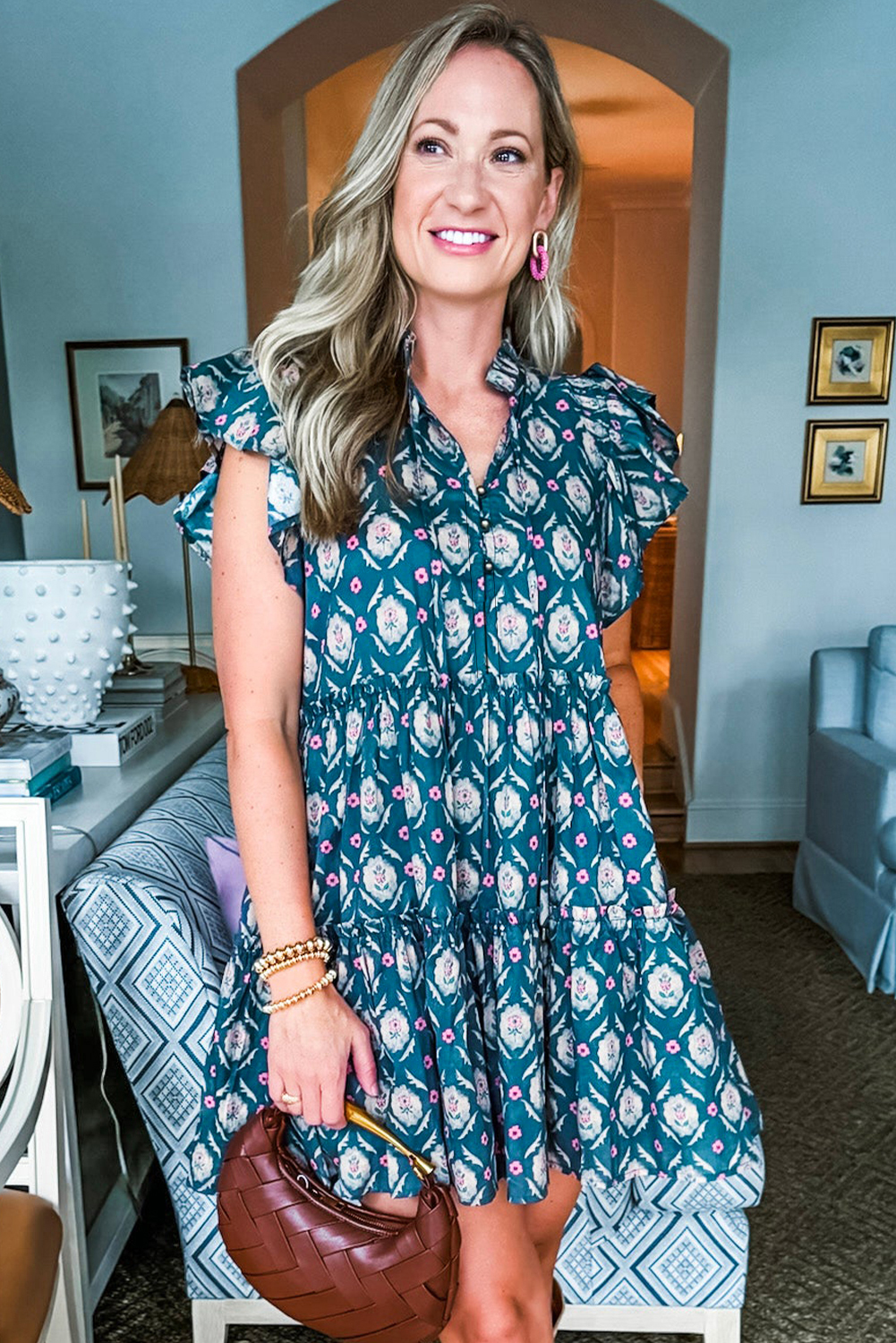 Stylish Summer Mini Dress with Cap Sleeves - Retro Floral Print and High Waist - Detail View 11 Stylish Summer Mini Dress with Cap Sleeves - Retro Floral Print and High Waist - Detail View 11