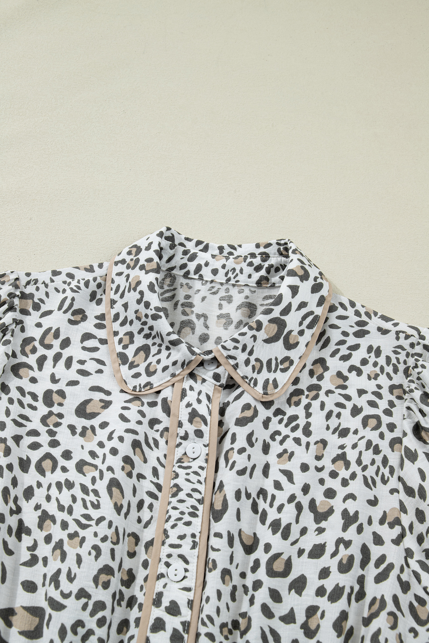 Casual Leopard Midi Dress for Women – Contrast Trim Button Down Shift Silhouette for Daily Summer Style - Detail View 8 Casual Leopard Midi Dress for Women – Contrast Trim Button Down Shift Silhouette for Daily Summer Style - Detail View 8