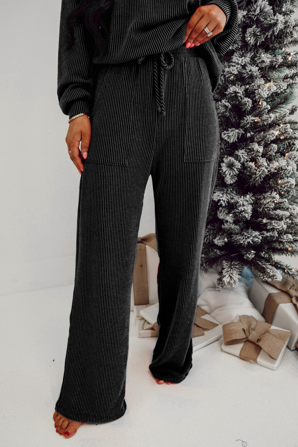 Women's Black Letter-Print Corded Top and Pocketed Pants Ensemble – Versatile Fall Outfit for Home and Everyday - Detail View 8 Women's Black Letter-Print Corded Top and Pocketed Pants Ensemble – Versatile Fall Outfit for Home and Everyday - Detail View 8