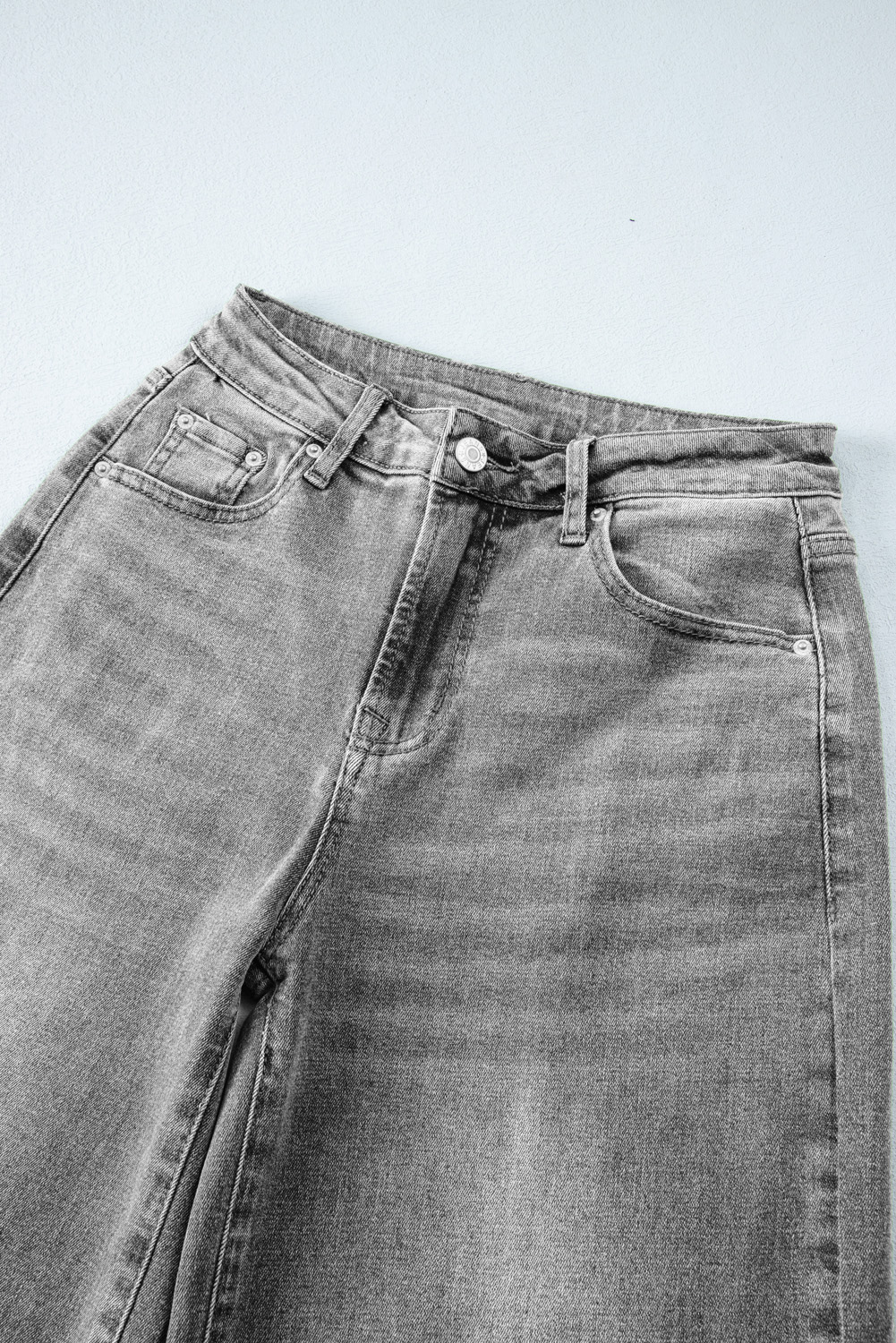 Casual Women's Gray Raw Hem Straight Leg Jeans – Versatile High Waist Design for Everyday Wear - Detail View 7 Casual Women's Gray Raw Hem Straight Leg Jeans – Versatile High Waist Design for Everyday Wear - Detail View 7