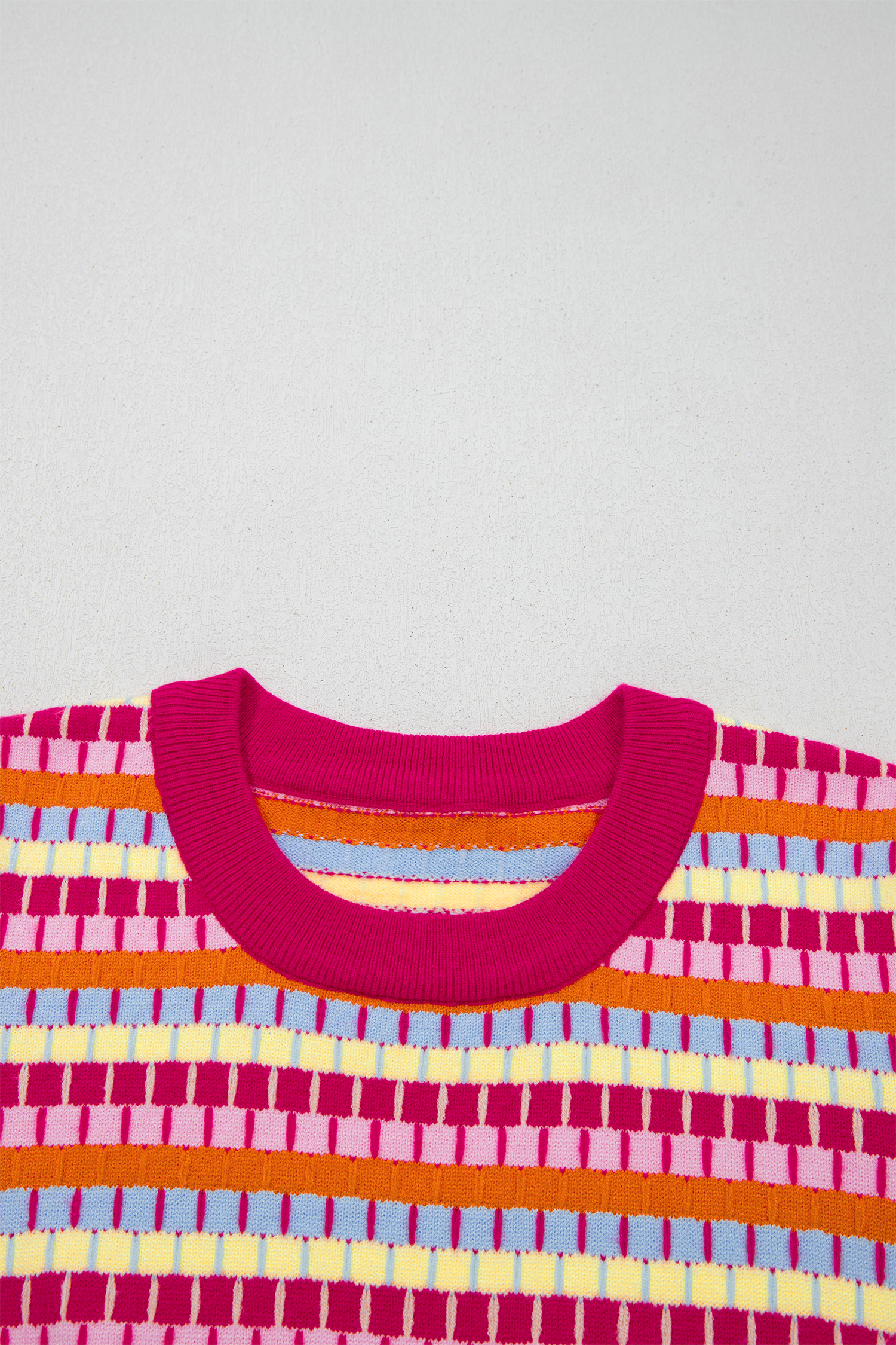 Trendy Rose Red Knit Sweater – Abstract Patterned Shift Top for Daily Summer Outfits - Detail View 6 Trendy Rose Red Knit Sweater – Abstract Patterned Shift Top for Daily Summer Outfits - Detail View 6