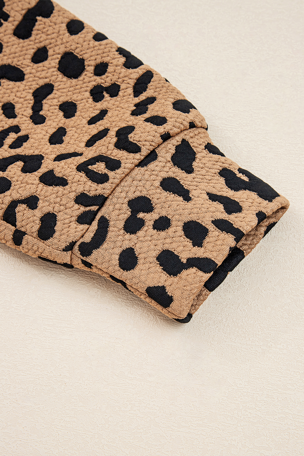 Stylish Long Sleeve V Neck Sweatshirt with All Over Leopard Print - Detail View 10 Stylish Long Sleeve V Neck Sweatshirt with All Over Leopard Print - Detail View 10