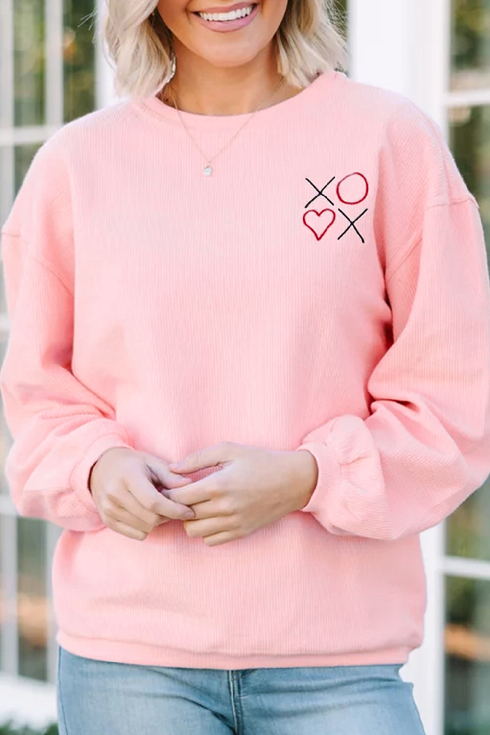 Chic Pink XOXO Heart Embroidered Sweatshirt for Women – Perfect for Daily Wear or Valentine's Day - Detail View 2 Chic Pink XOXO Heart Embroidered Sweatshirt for Women – Perfect for Daily Wear or Valentine's Day - Detail View 2