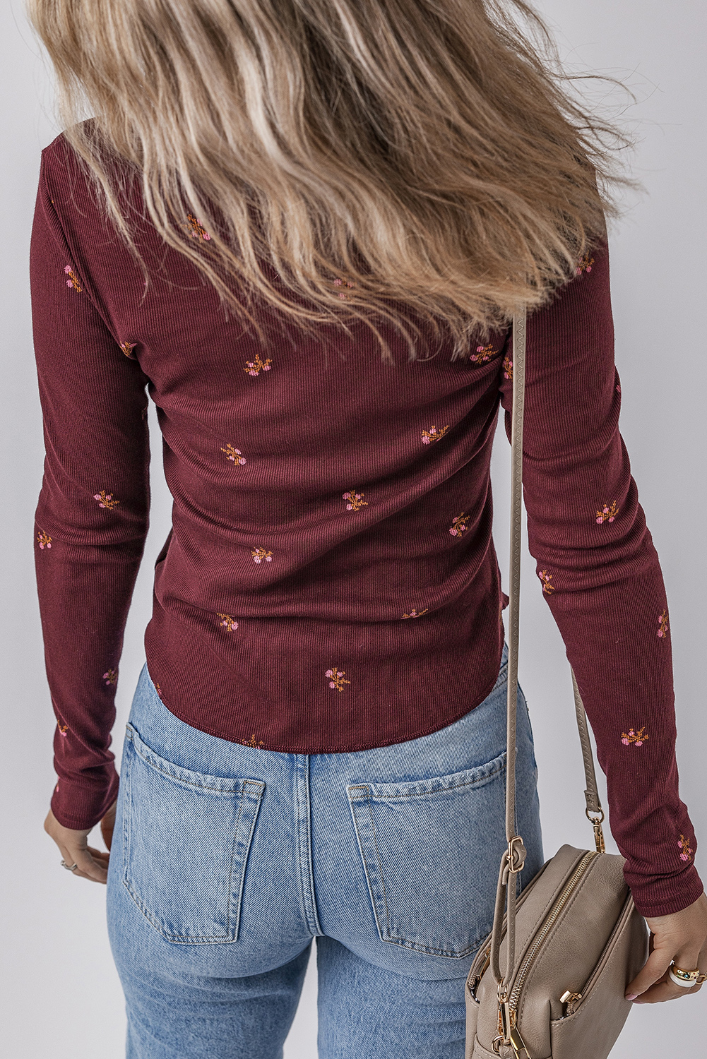 Casual V Neck Burgundy Top - Floral Pattern and Ribbed Fabric for Fall - Detail View 2 Casual V Neck Burgundy Top - Floral Pattern and Ribbed Fabric for Fall - Detail View 2