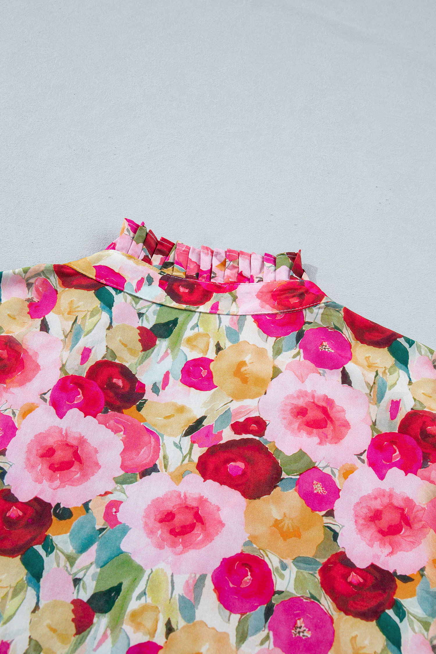 Women's Plus Size Floral Print Top – Casual V Neck Short Puff Sleeve Blouse for Summer Vacation - Detail View 7 Women's Plus Size Floral Print Top – Casual V Neck Short Puff Sleeve Blouse for Summer Vacation - Detail View 7