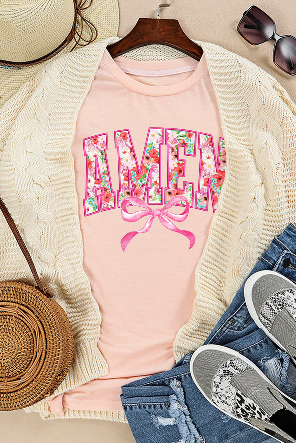 Comfortable and Breathable Women's Casual T-Shirt with Floral Design - Perfect for Daily Wear - Detail View 3 Comfortable and Breathable Women's Casual T-Shirt with Floral Design - Perfect for Daily Wear - Detail View 3