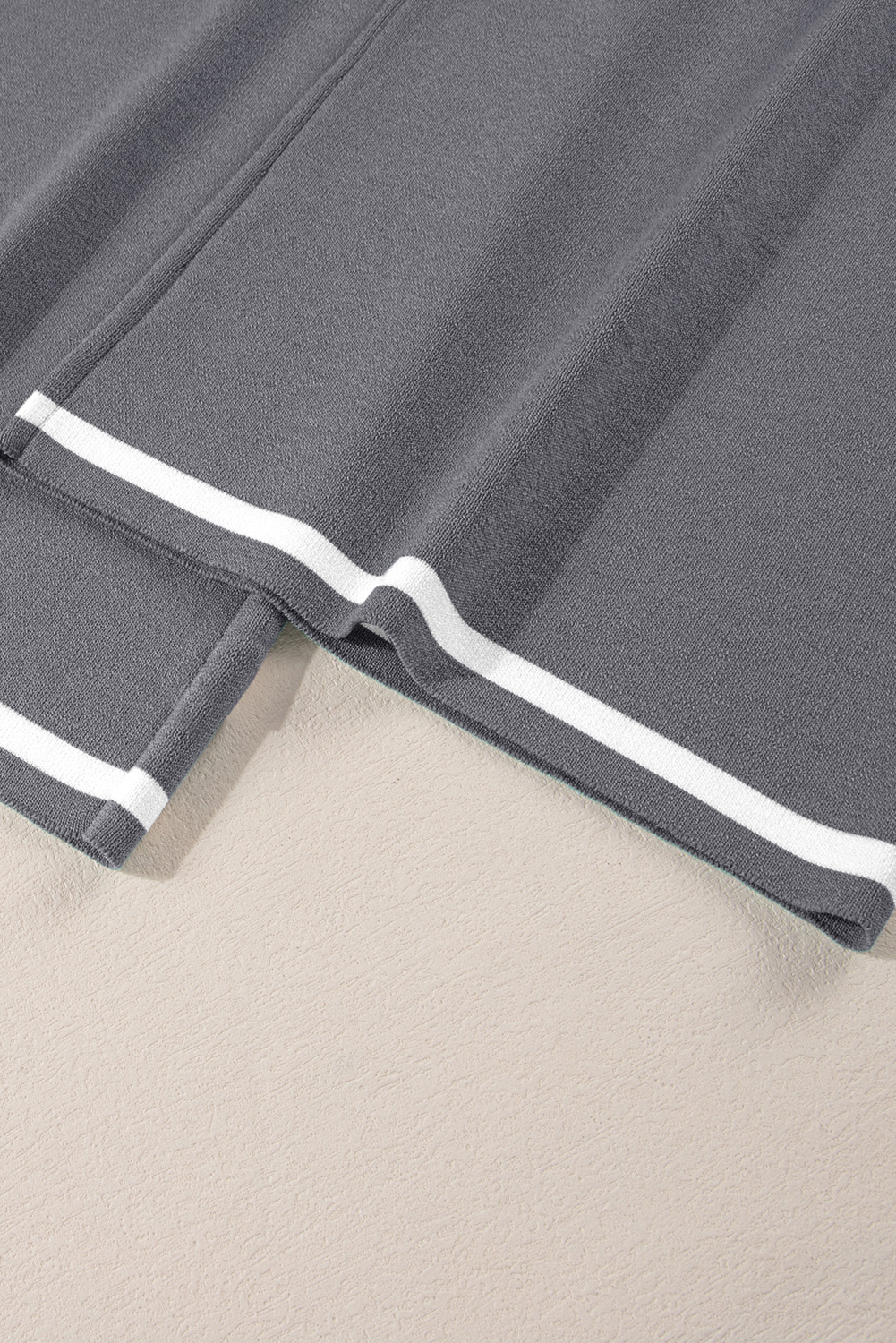 Chic Travel Lounge Set for Women – Contrast Trim Sweater Suit - Detail View 3 Chic Travel Lounge Set for Women – Contrast Trim Sweater Suit - Detail View 3